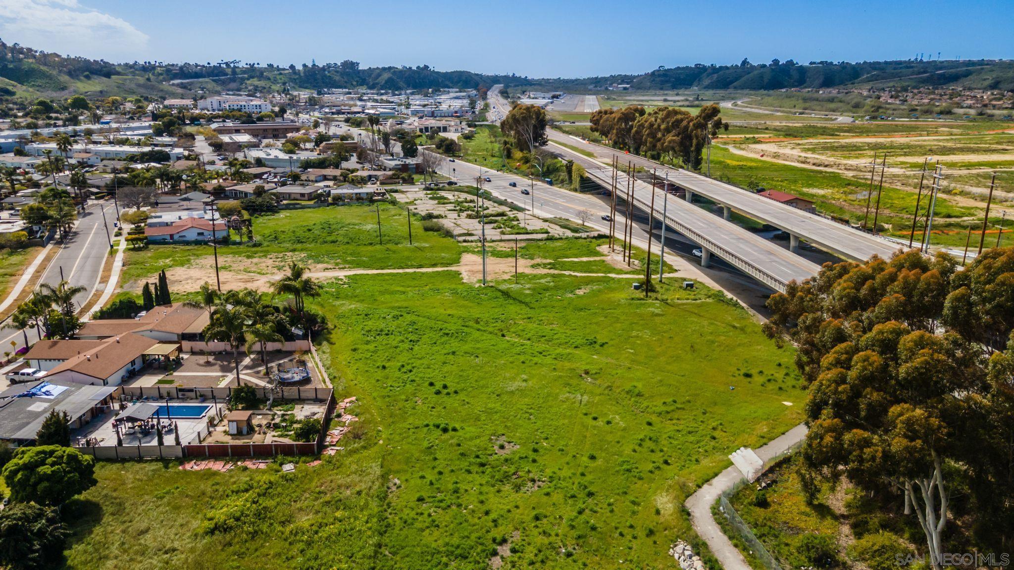 Detail Gallery Image 15 of 17 For , Oceanside,  CA 92058 - – Beds | – Baths