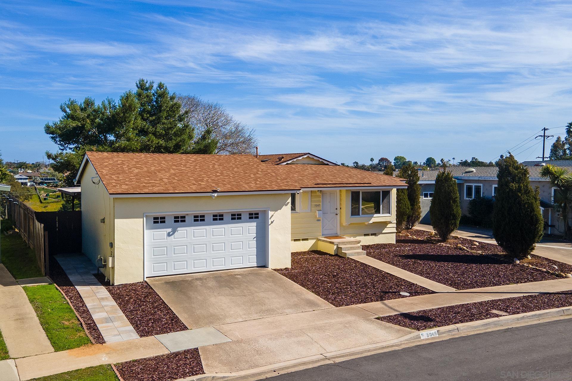 Detail Gallery Image 1 of 1 For 5045  Arroyo Lindo Ave, San Diego,  CA 92117 - 3 Beds | 2 Baths
