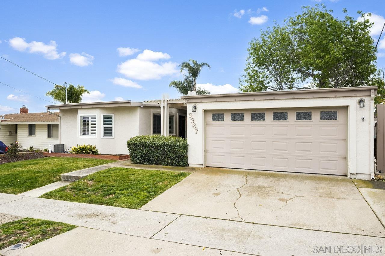 Detail Gallery Image 1 of 1 For 9367  Angwin Pl, San Diego,  CA 92123 - 4 Beds | 2 Baths