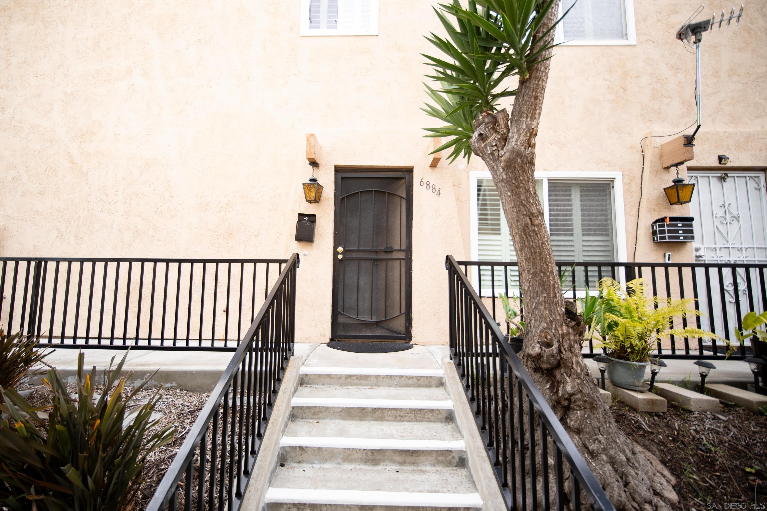 Detail Gallery Image 1 of 1 For 6884  Parkside Ave, San Diego,  CA 92139 - 2 Beds | 1 Baths