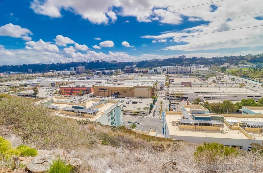 Detail Gallery Image 44 of 45 For 6826  Camino Berdecio, San Diego,  CA 92111 - 3 Beds | 3 Baths