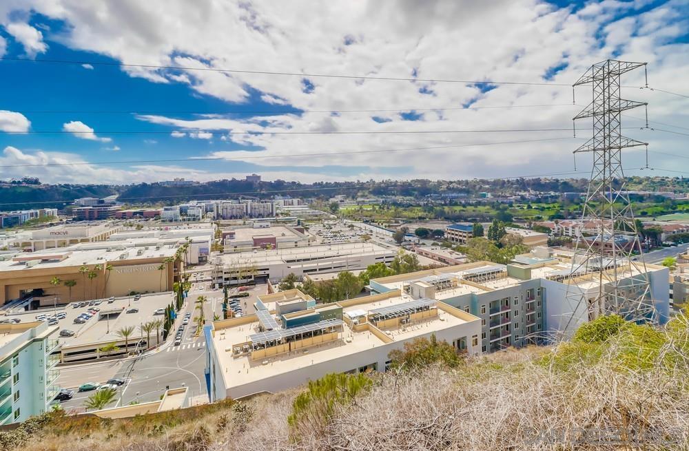 Detail Gallery Image 45 of 45 For 6826  Camino Berdecio, San Diego,  CA 92111 - 3 Beds | 3 Baths