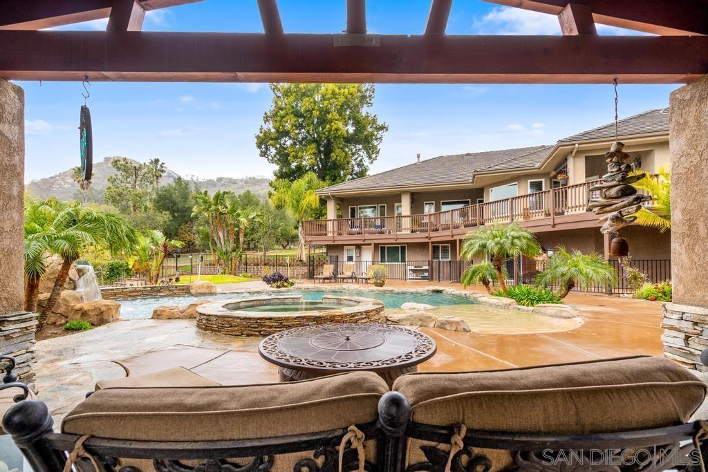 Detail Gallery Image 1 of 1 For 15275  Eastvale Rd, Poway,  CA 92064 - 5 Beds | 5 Baths