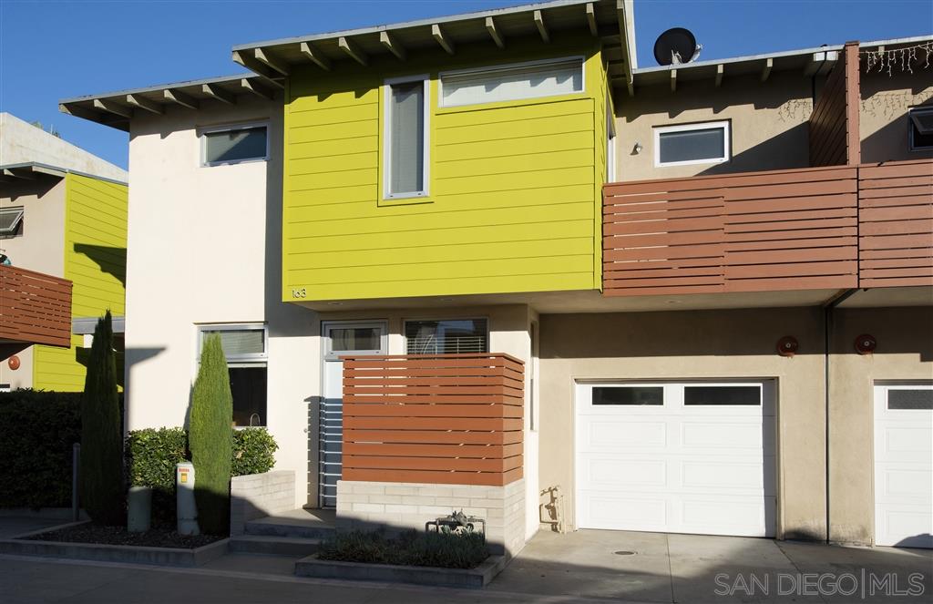 Detail Gallery Image 1 of 1 For 163 E Pennsylvania Ave, Escondido,  CA 92025 - 2 Beds | 2/1 Baths