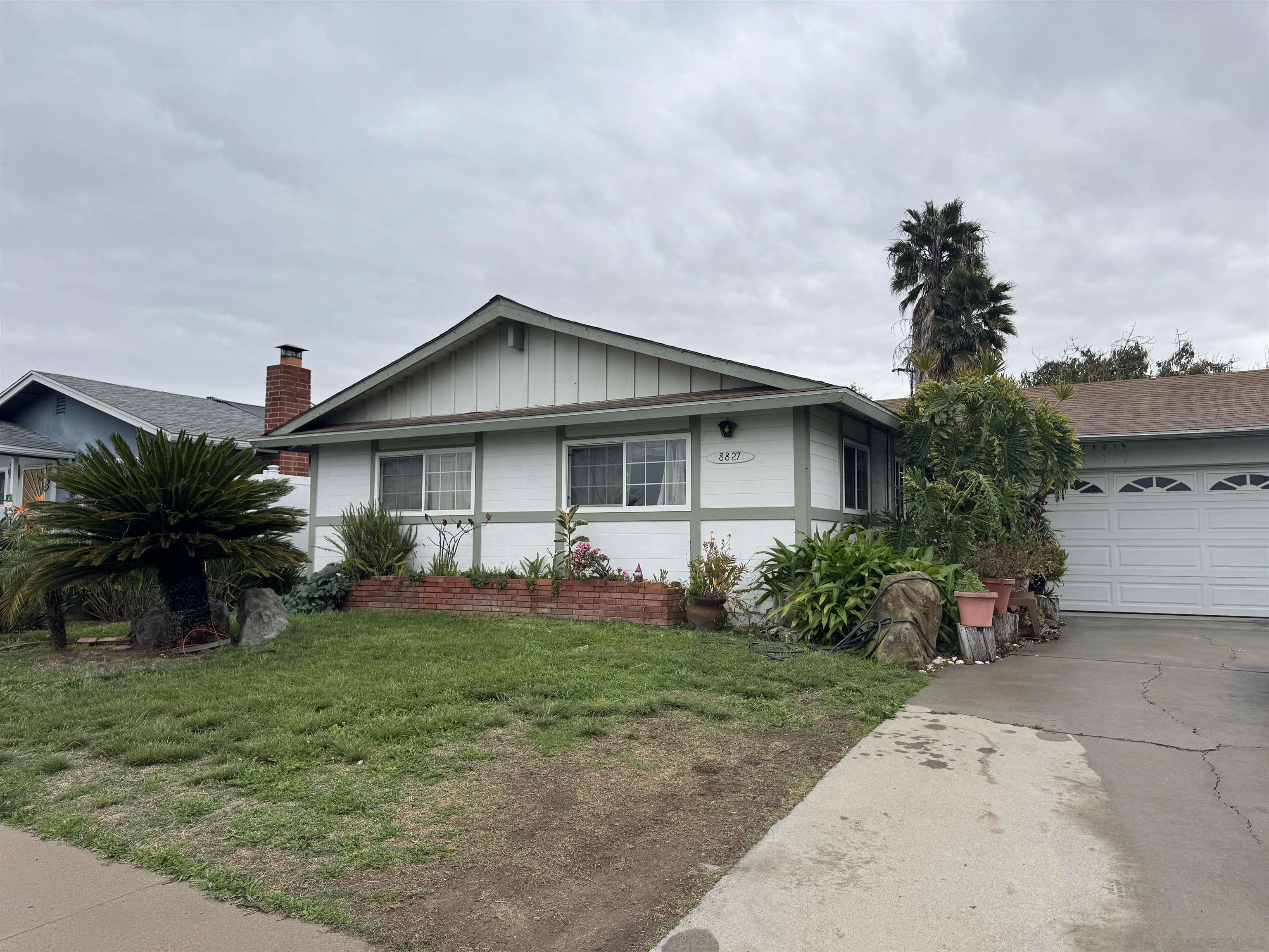 Detail Gallery Image 1 of 1 For 8827  Leigh Ave, Spring Valley,  CA 91977 - 3 Beds | 2 Baths