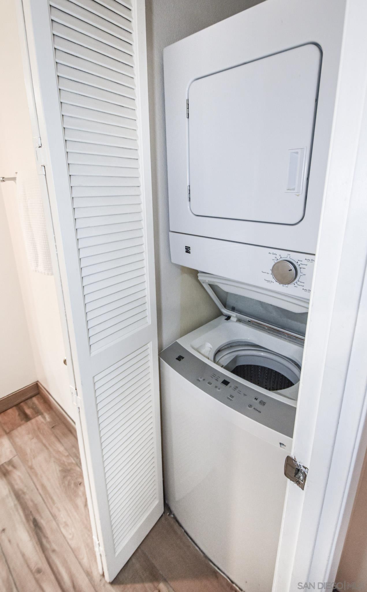 Detail Gallery Image 18 of 30 For 1770  Avenida Del Mundo  410, Coronado,  CA 92118 - 2 Beds | 2 Baths