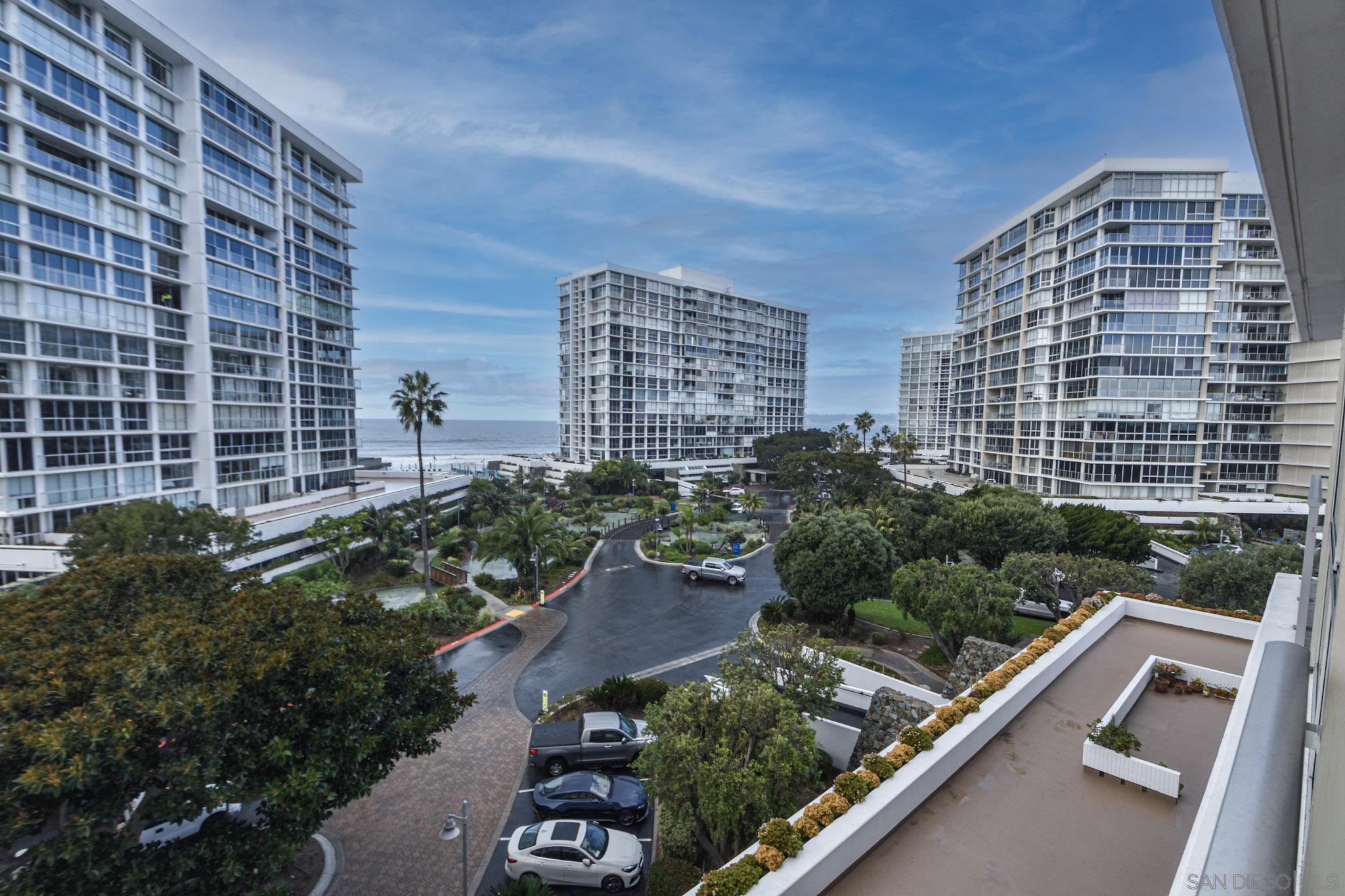 Detail Gallery Image 21 of 30 For 1770  Avenida Del Mundo  410, Coronado,  CA 92118 - 2 Beds | 2 Baths