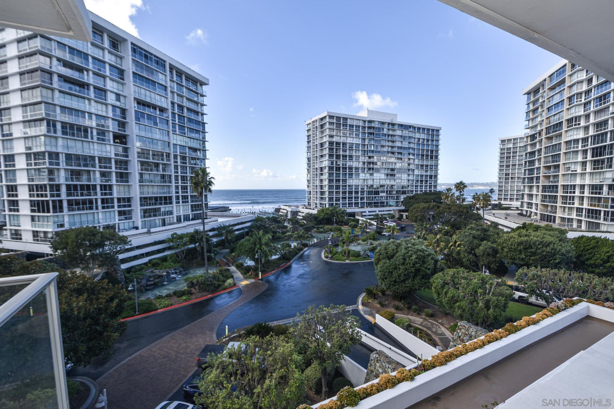 Detail Gallery Image 22 of 30 For 1770  Avenida Del Mundo  410, Coronado,  CA 92118 - 2 Beds | 2 Baths