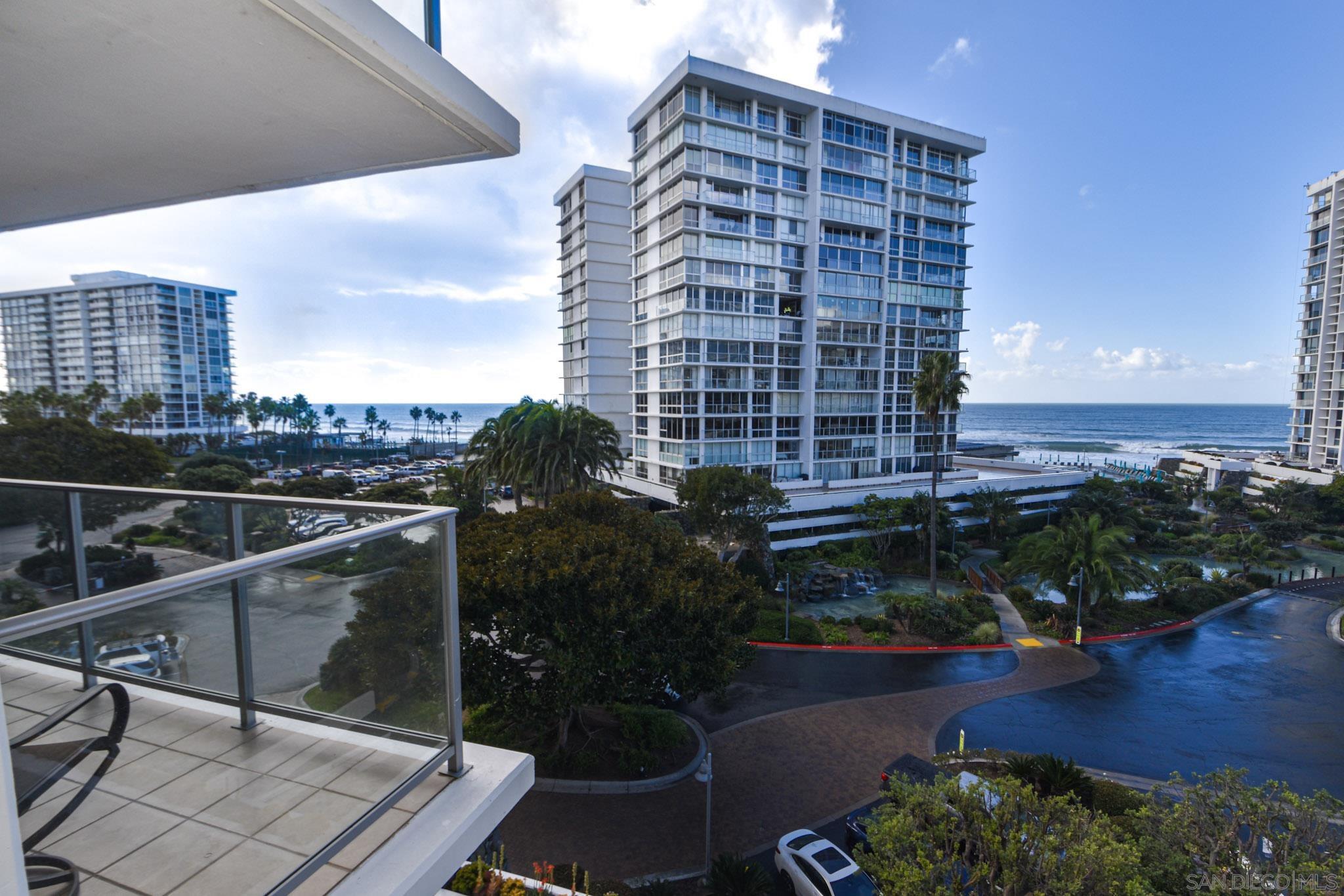 Detail Gallery Image 24 of 30 For 1770  Avenida Del Mundo  410, Coronado,  CA 92118 - 2 Beds | 2 Baths