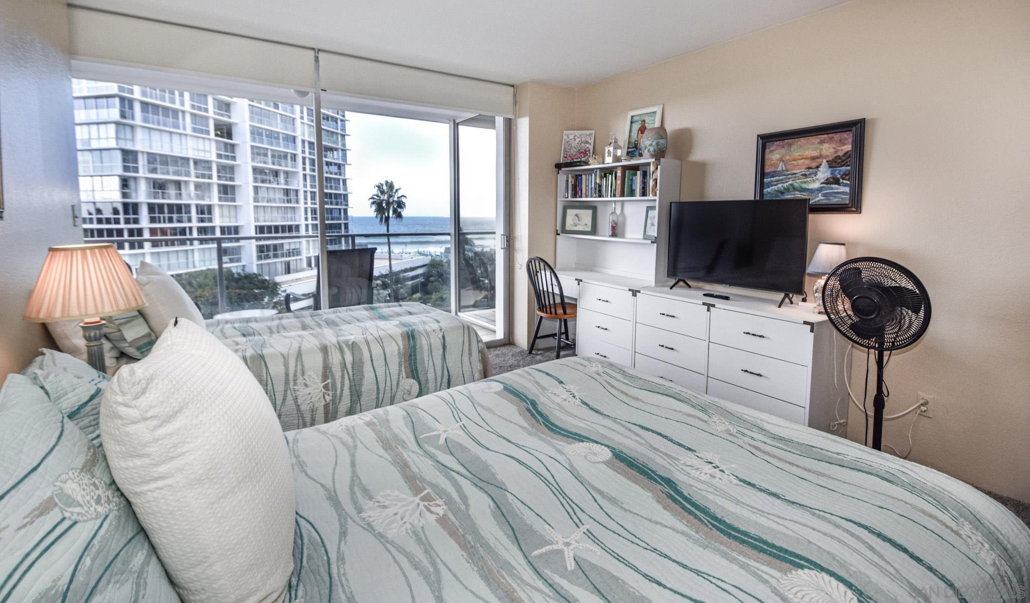 Detail Gallery Image 10 of 30 For 1770  Avenida Del Mundo  410, Coronado,  CA 92118 - 2 Beds | 2 Baths