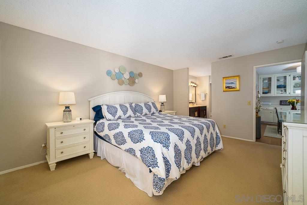 Detail Gallery Image 21 of 64 For 17617  Pomerado Rd  215, San Diego,  CA 92128 - 2 Beds | 2 Baths