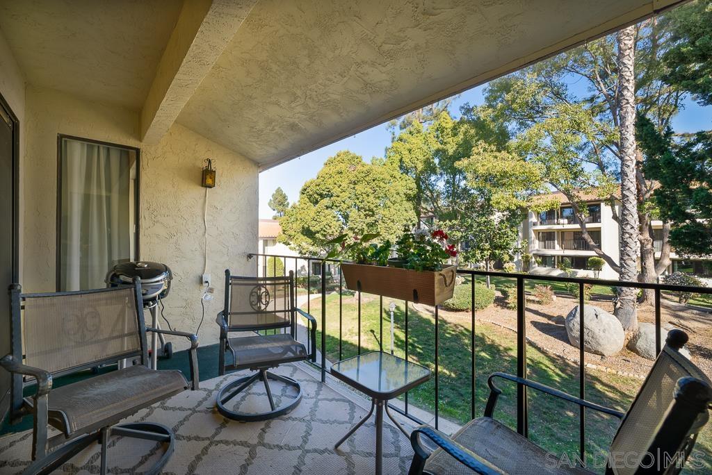 Detail Gallery Image 29 of 64 For 17617  Pomerado Rd  215, San Diego,  CA 92128 - 2 Beds | 2 Baths