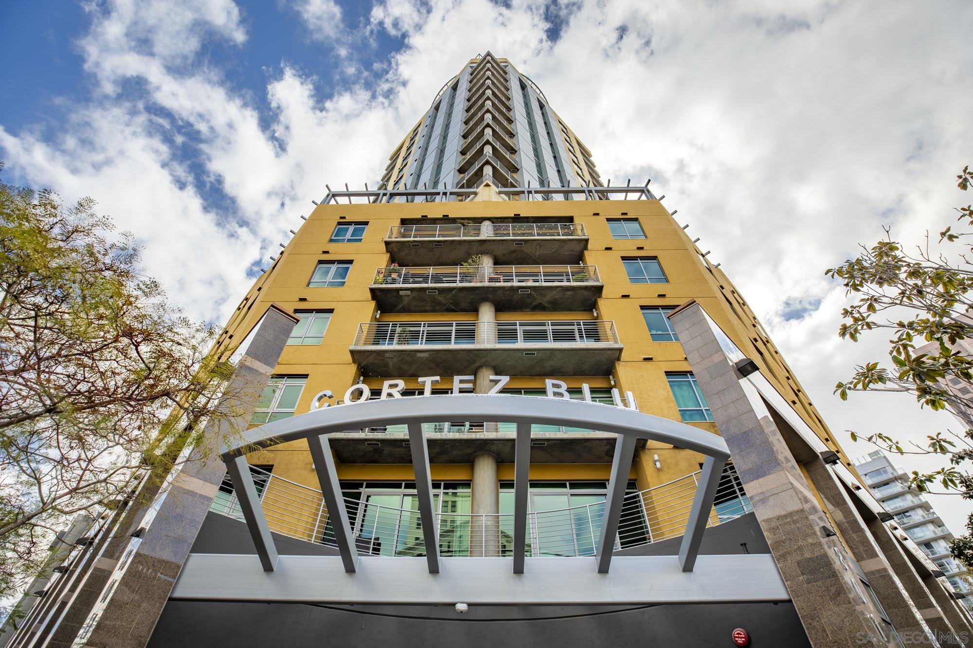 Detail Gallery Image 1 of 1 For 801  Ash St  903, San Diego,  CA 92101 - 2 Beds | 2 Baths