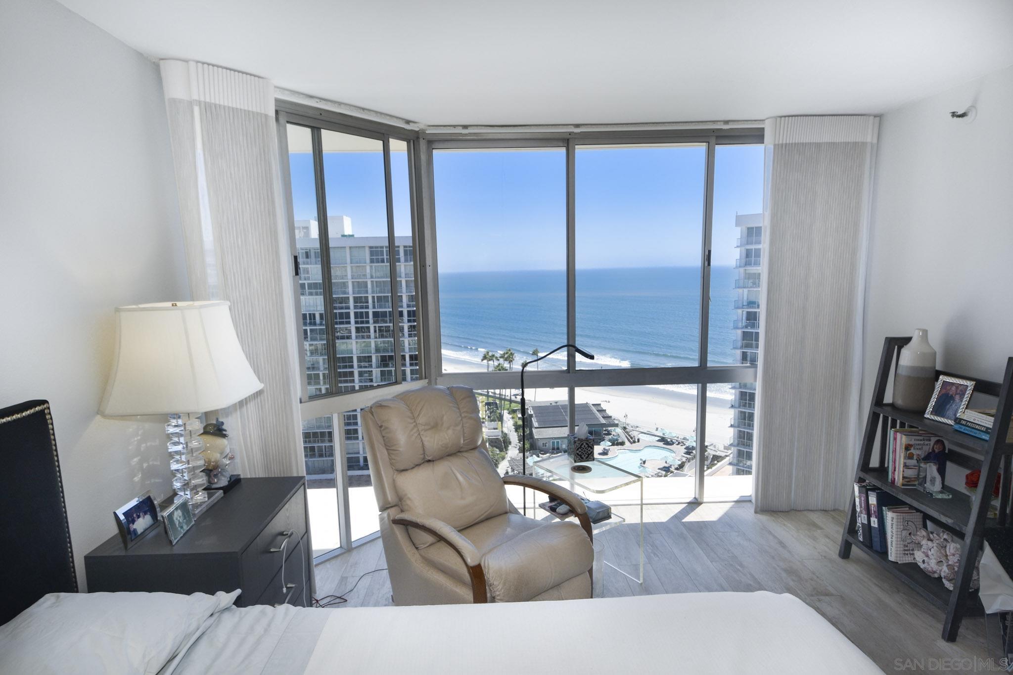 Detail Gallery Image 9 of 13 For 1750  Avenida Del Mundo  1508, Coronado,  CA 92118 - 2 Beds | 2 Baths