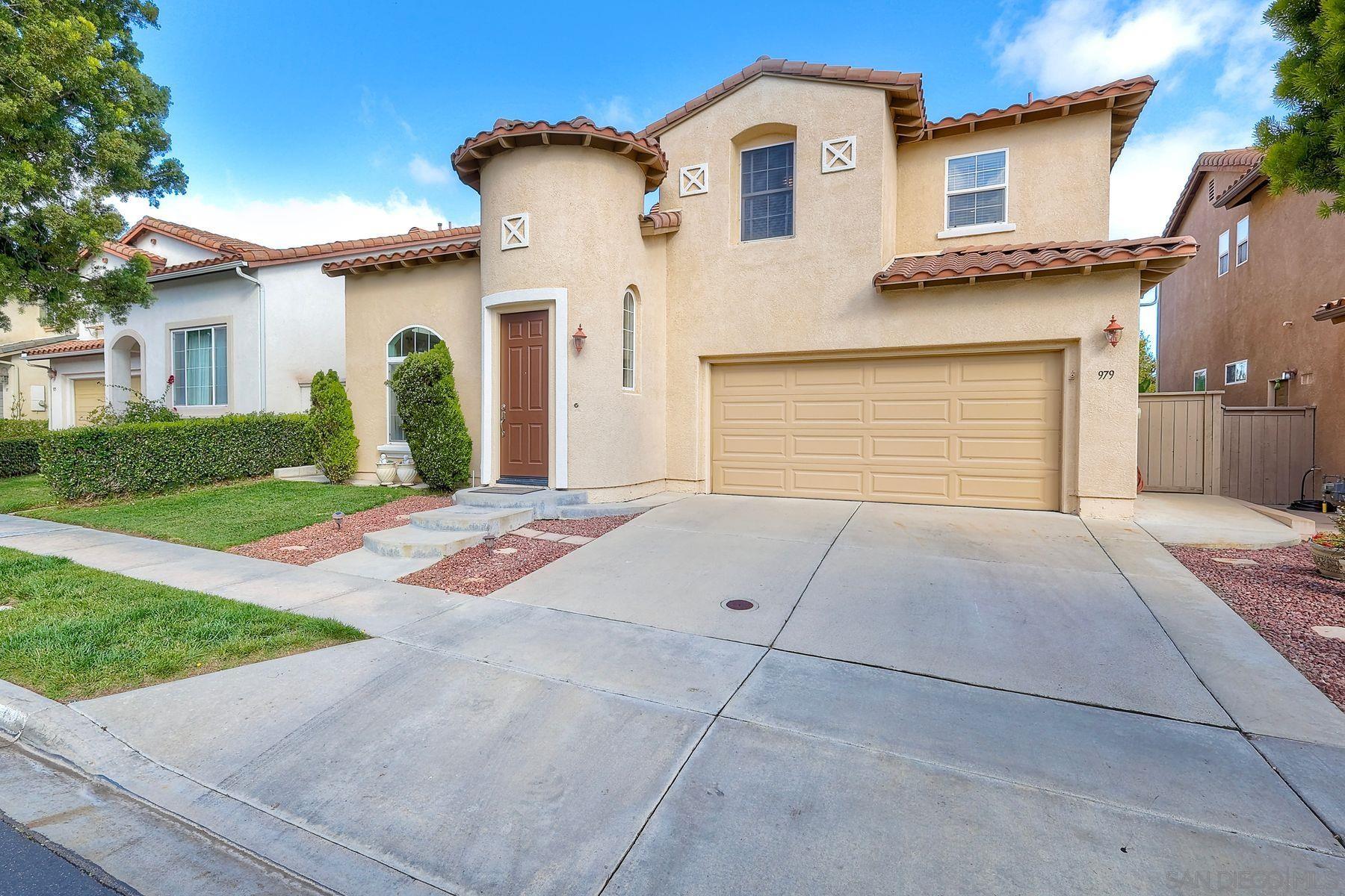 Detail Gallery Image 1 of 1 For 979  Mount Whitney Ct, Chula Vista,  CA 91913 - 5 Beds | 3 Baths