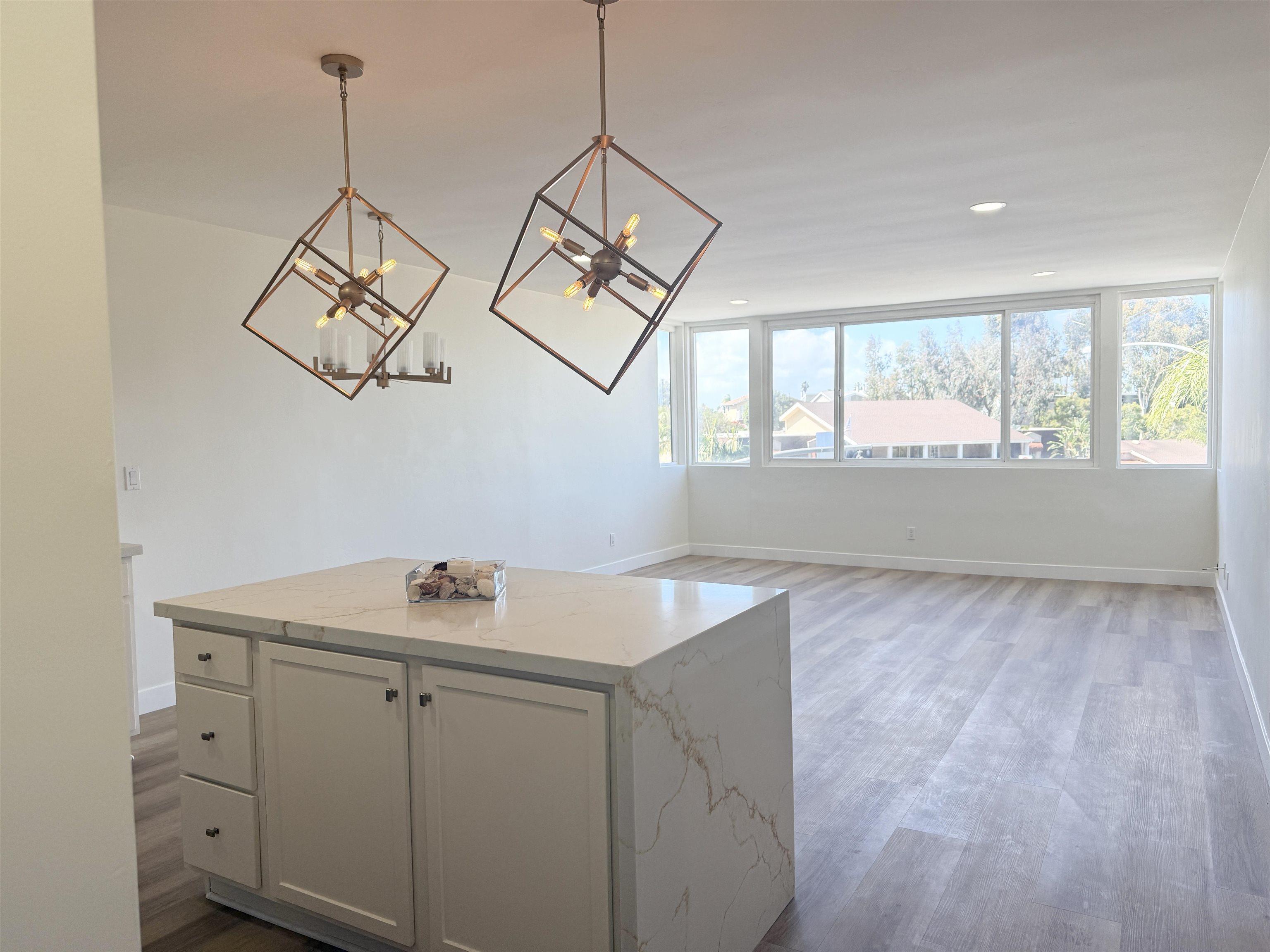 Detail Gallery Image 1 of 1 For Collwood Blvd, San Diego,  CA 92115 - 2 Beds | 2 Baths