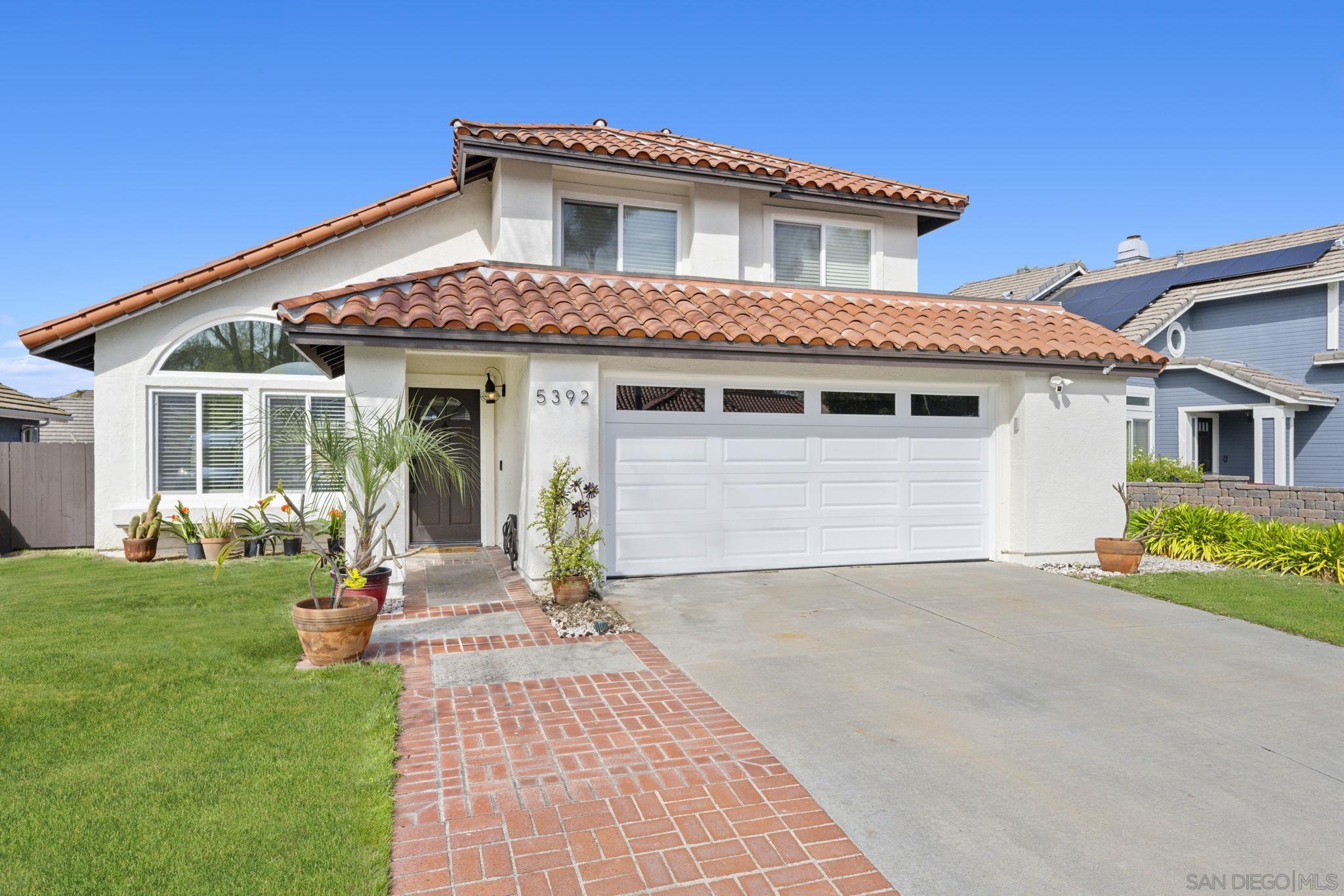 Detail Gallery Image 1 of 1 For 5392  Blackberry Way, Oceanside,  CA 92057 - 3 Beds | 2/1 Baths