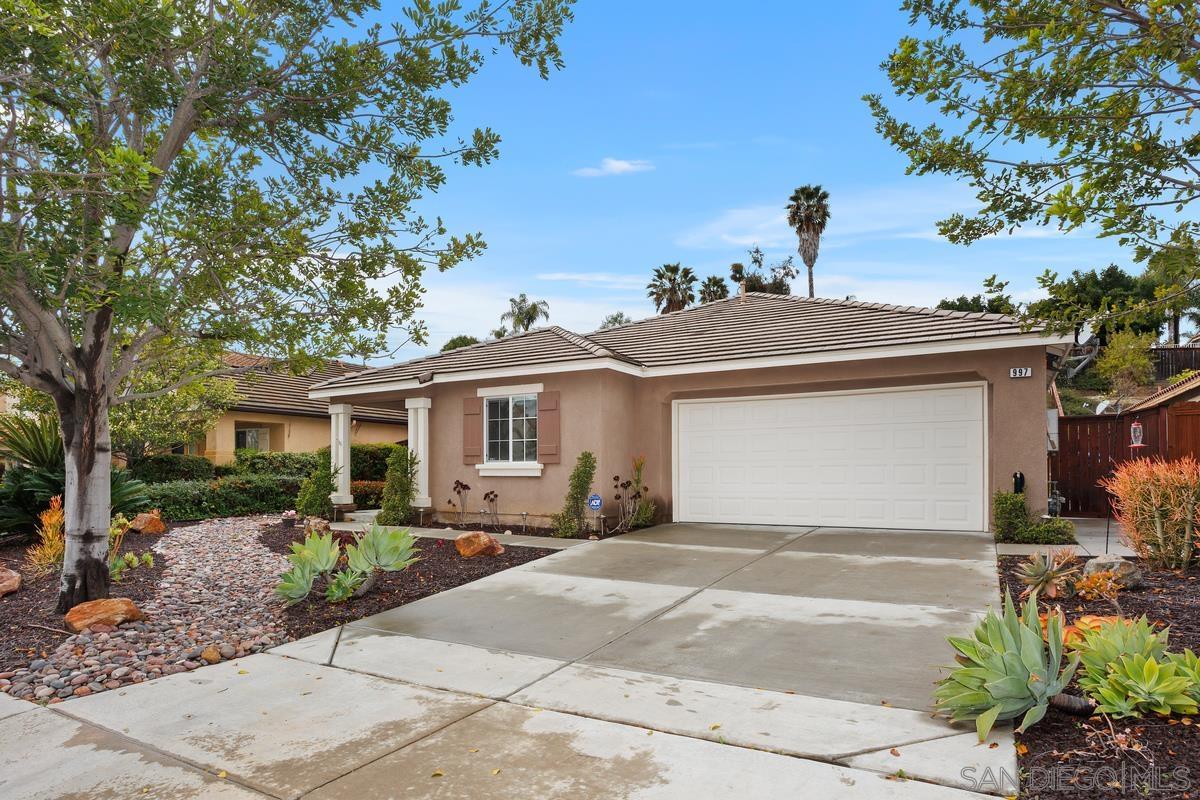 Detail Gallery Image 1 of 1 For 997  Manteca Drive, Oceanside,  CA 92057 - 3 Beds | 2 Baths