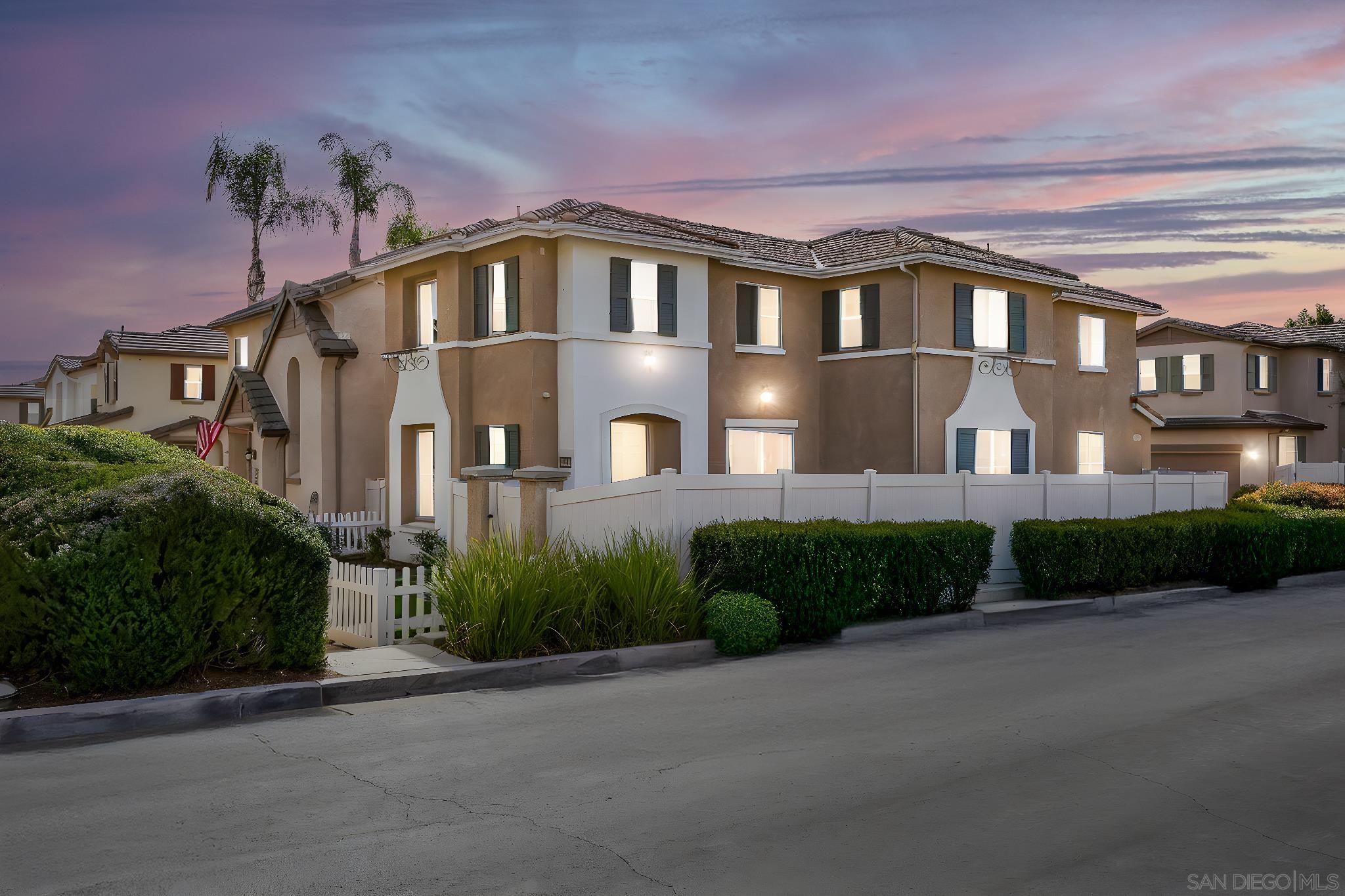 Detail Gallery Image 1 of 1 For 27664  Passion Flower Ct, Murrieta,  CA 92562 - 3 Beds | 2/1 Baths