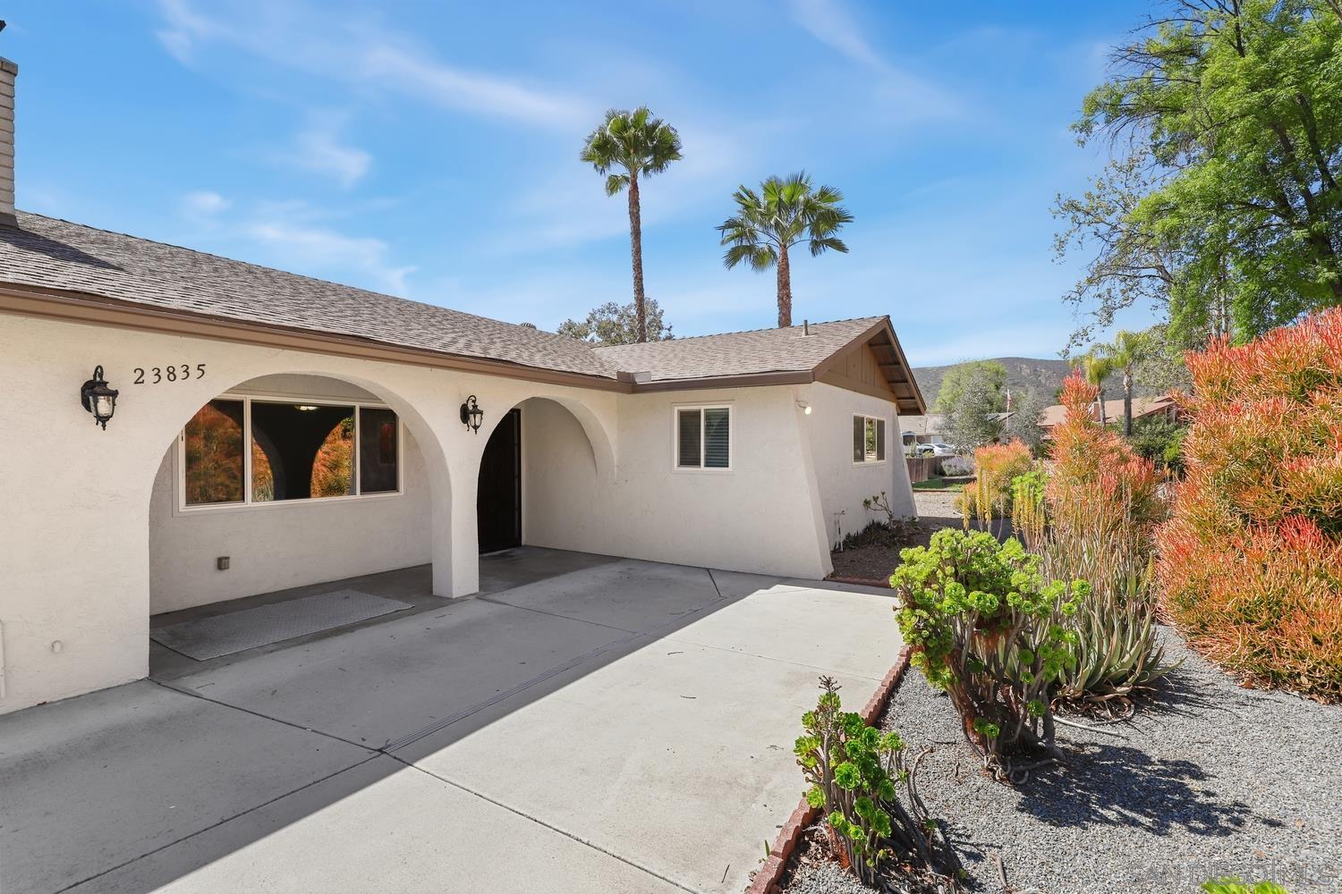 Detail Gallery Image 1 of 1 For 23835  Humiston Way, Ramona,  CA 92065 - 3 Beds | 2 Baths