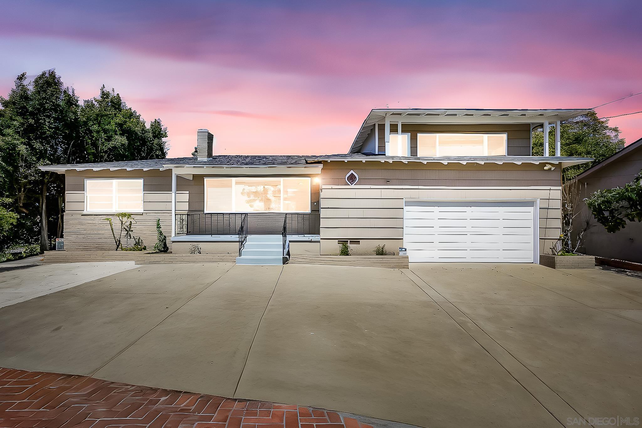 Detail Gallery Image 1 of 1 For 8810  Mariposa St, La Mesa,  CA 91941 - 4 Beds | 2 Baths