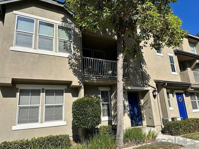 Detail Gallery Image 1 of 1 For 1602  White Hickory, Chula Vista,  CA 91915 - 3 Beds | 3 Baths