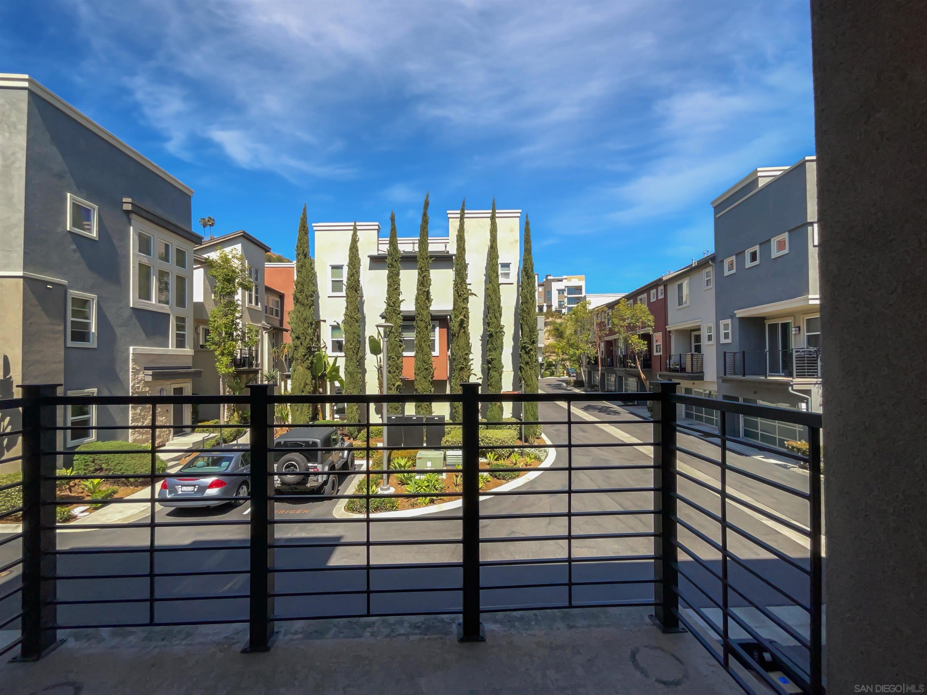 Detail Gallery Image 20 of 20 For 7887  Stylus Dr, San Diego,  CA 92108 - 2 Beds | 2/1 Baths