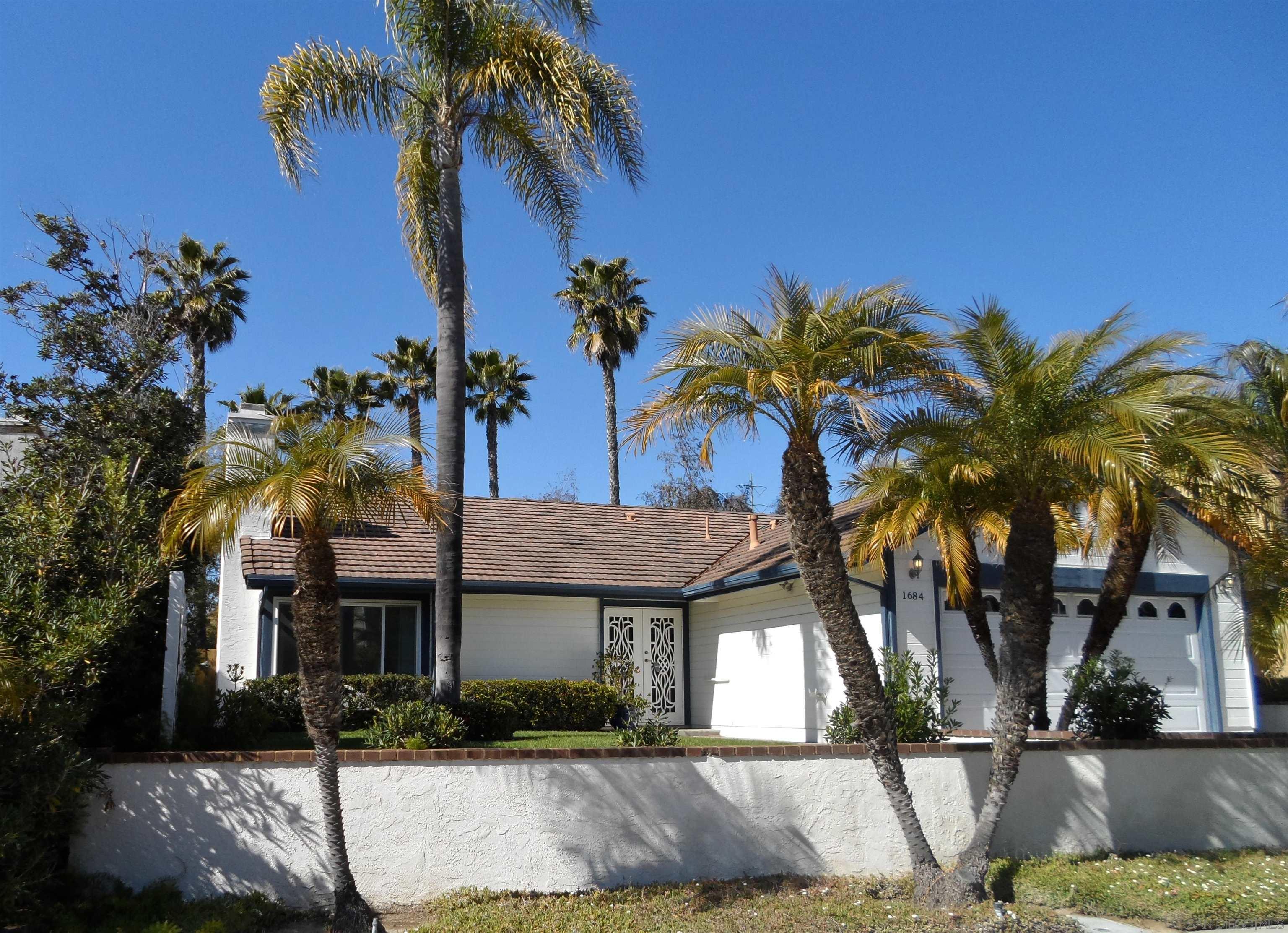 Detail Gallery Image 1 of 1 For 1684  Honeysuckle Ct, Encinitas,  CA 92024 - 3 Beds | 2 Baths