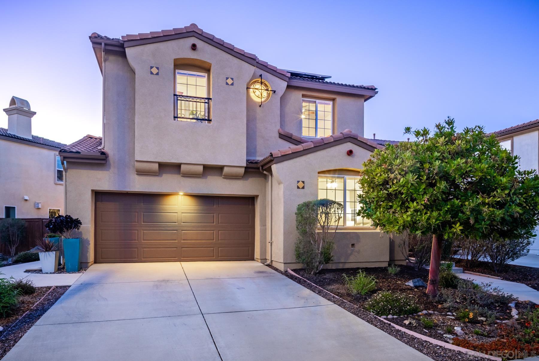 Detail Gallery Image 1 of 1 For 7836  Jake View Ln, San Diego,  CA 92129 - 4 Beds | 3 Baths