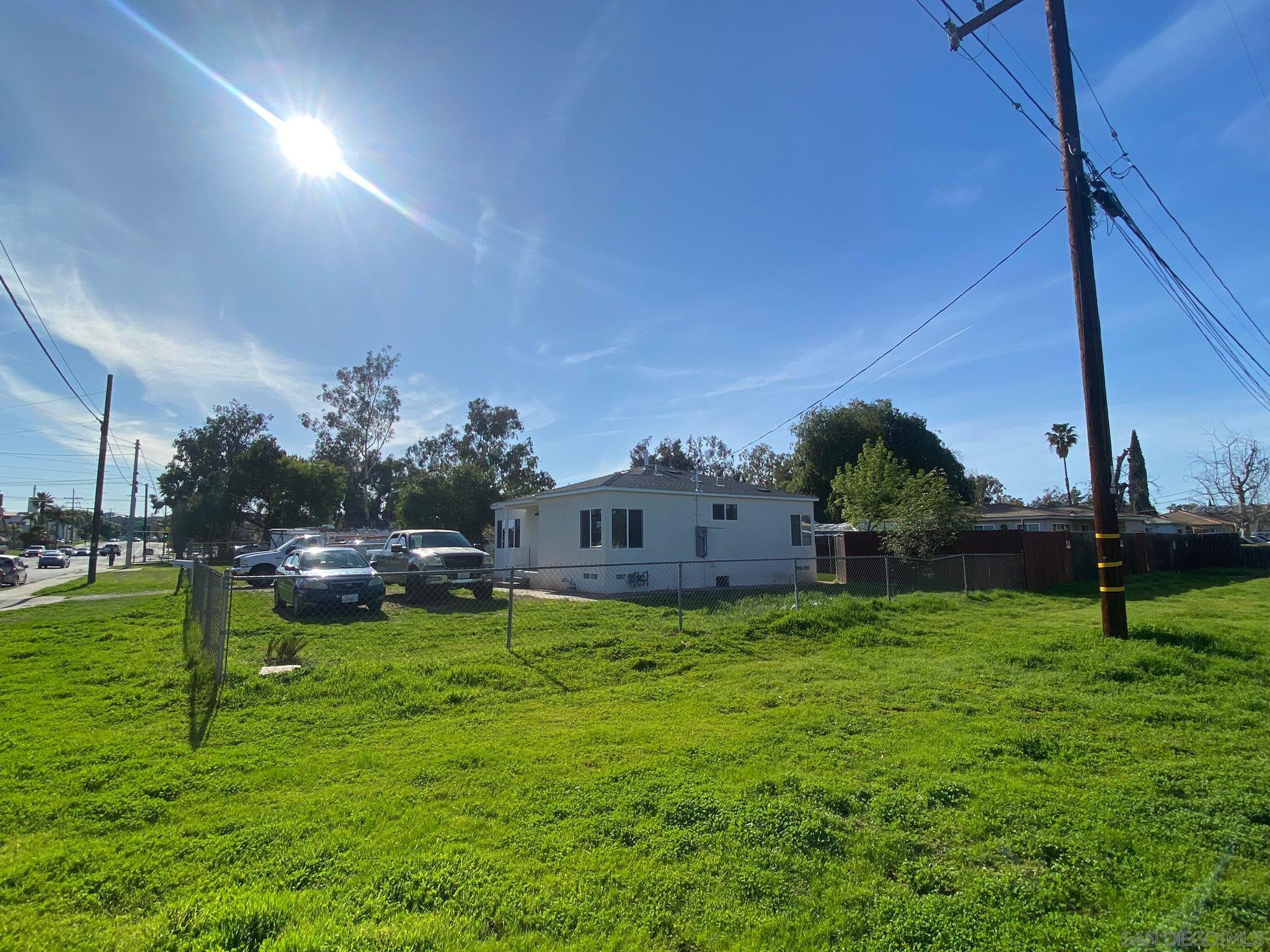 Detail Gallery Image 1 of 1 For 402 W 13th Ave, Escondido,  CA 92025 - 3 Beds | 1 Baths