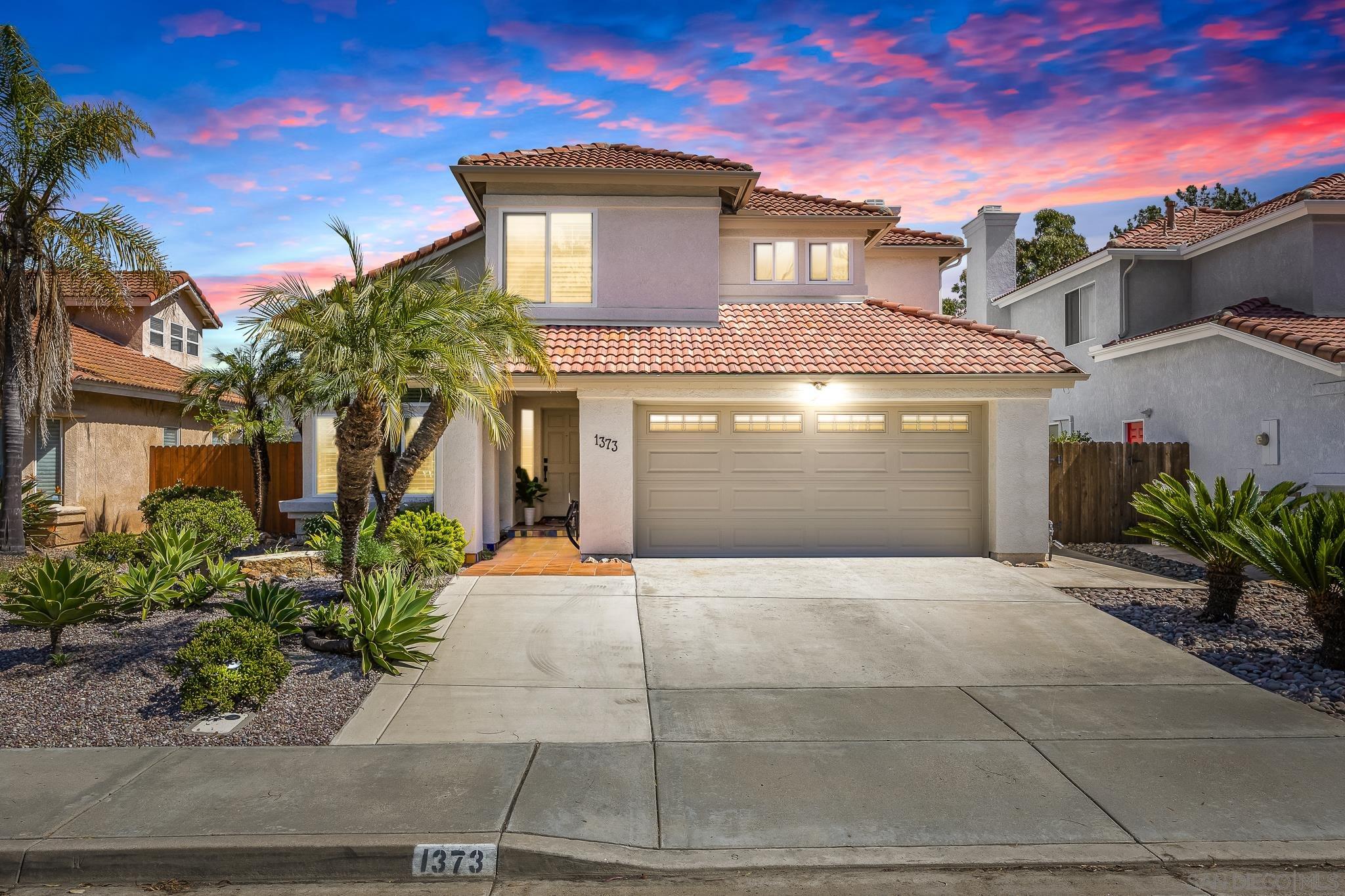 Detail Gallery Image 1 of 1 For 1373  Avenida Azul, San Marcos,  CA 92069 - 3 Beds | 2/1 Baths