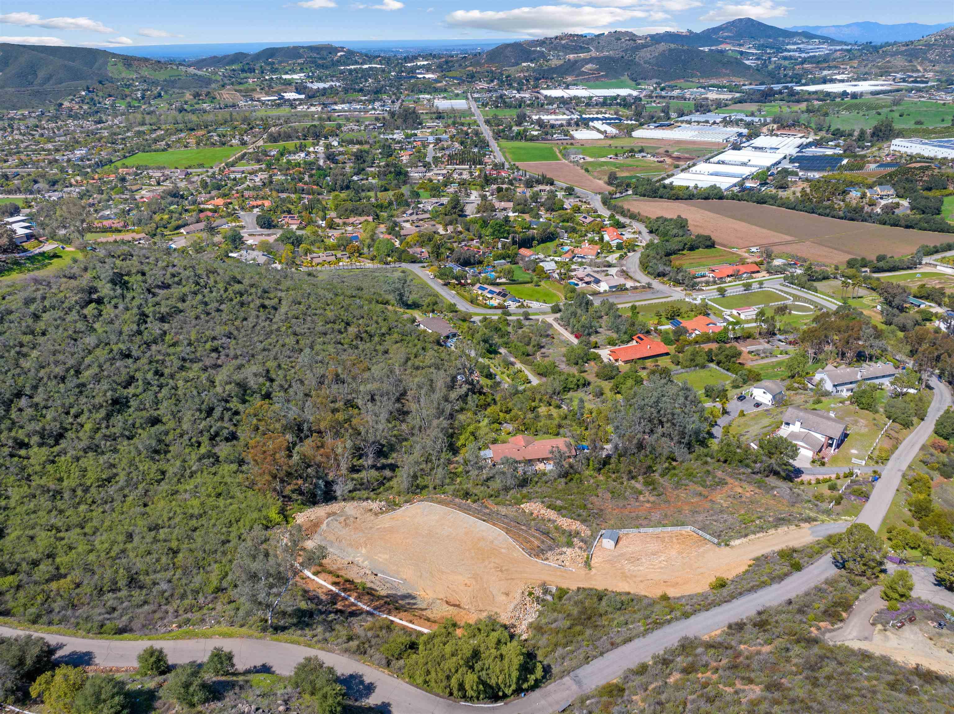 Detail Gallery Image 27 of 34 For , San Marcos,  CA 92069 - – Beds | – Baths