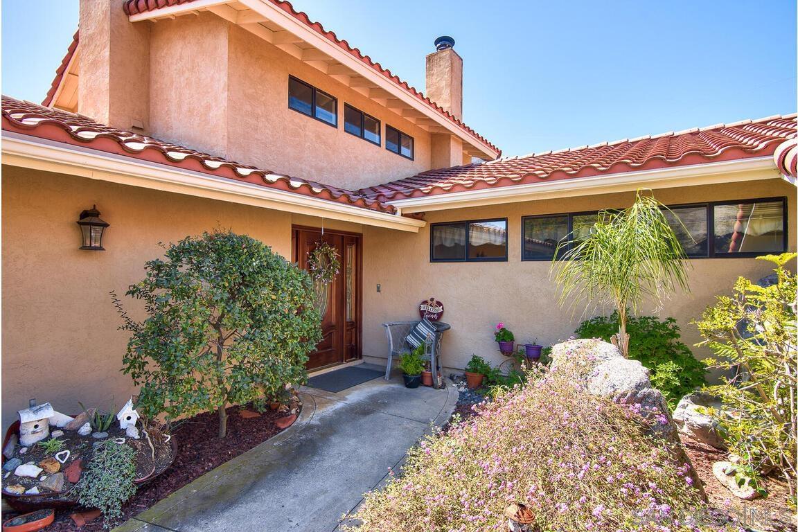 Detail Gallery Image 1 of 1 For 2877  Polk Road, Alpine,  CA 91901 - 4 Beds | 2/1 Baths