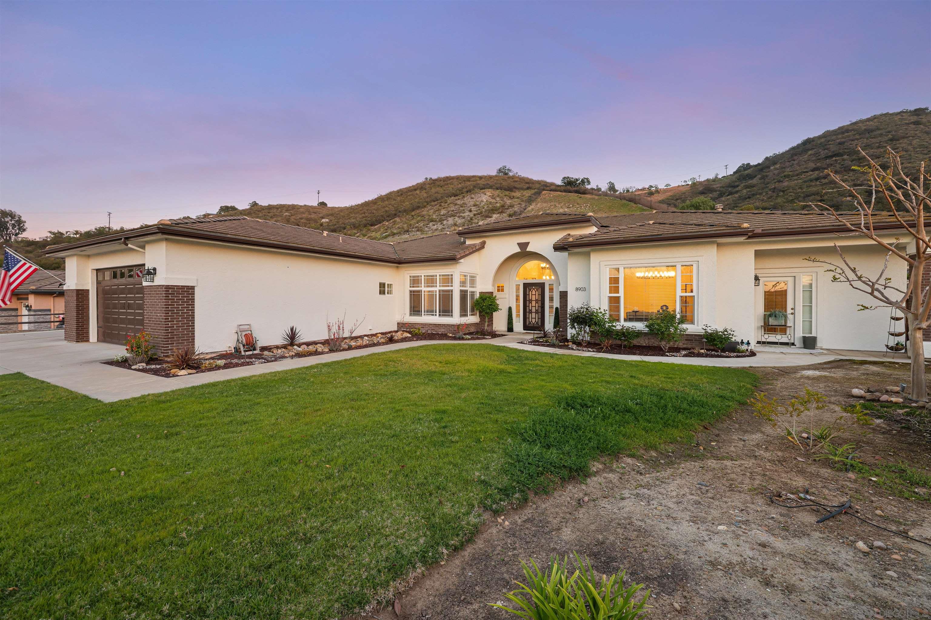 Detail Gallery Image 1 of 1 For 8903  Diamondback Dr, Santee,  CA 92071 - 5 Beds | 3/1 Baths