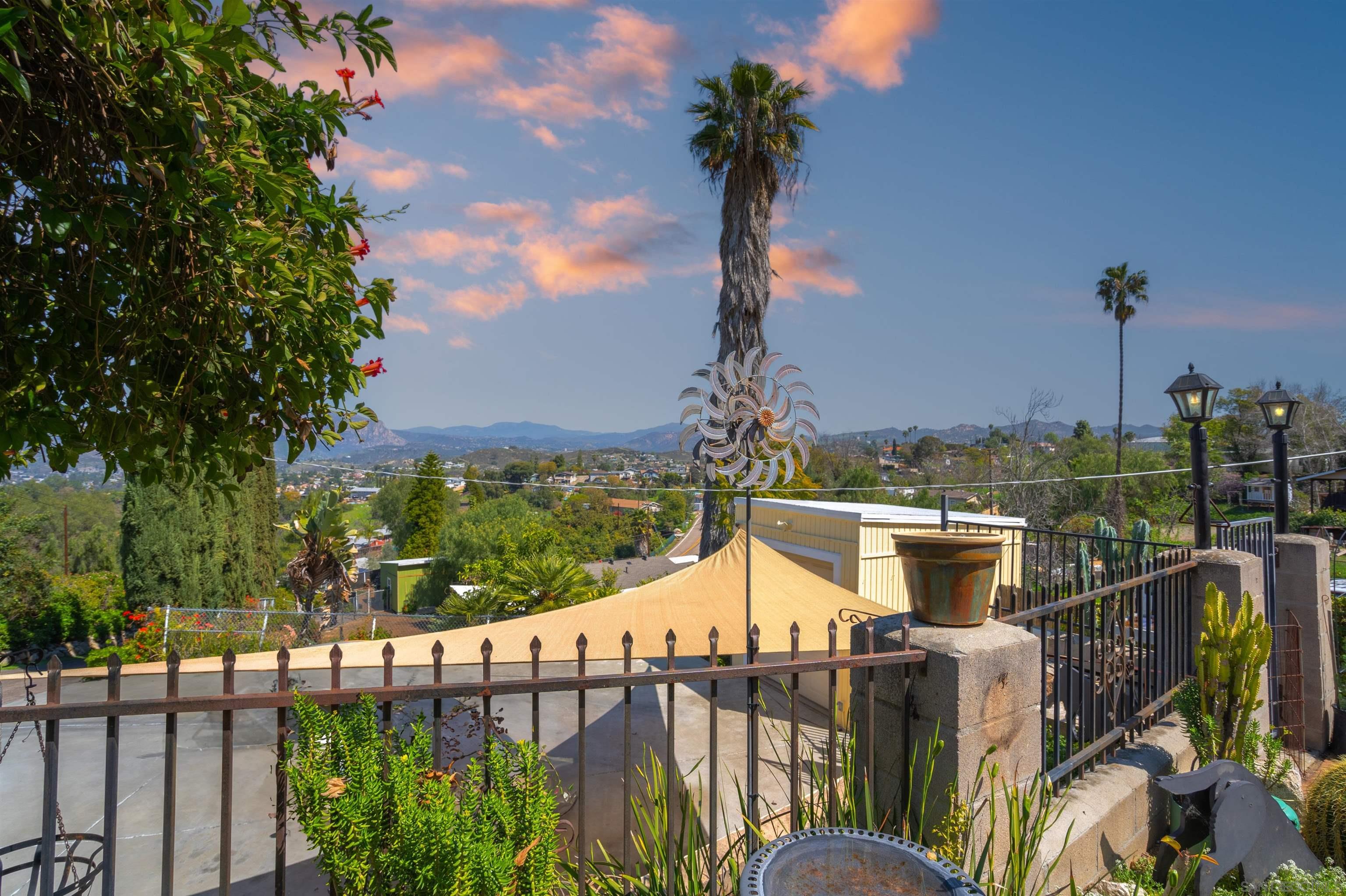 Detail Gallery Image 1 of 1 For 8726  Golden Ridge Rd, Lakeside,  CA 92040 - 2 Beds | 1 Baths