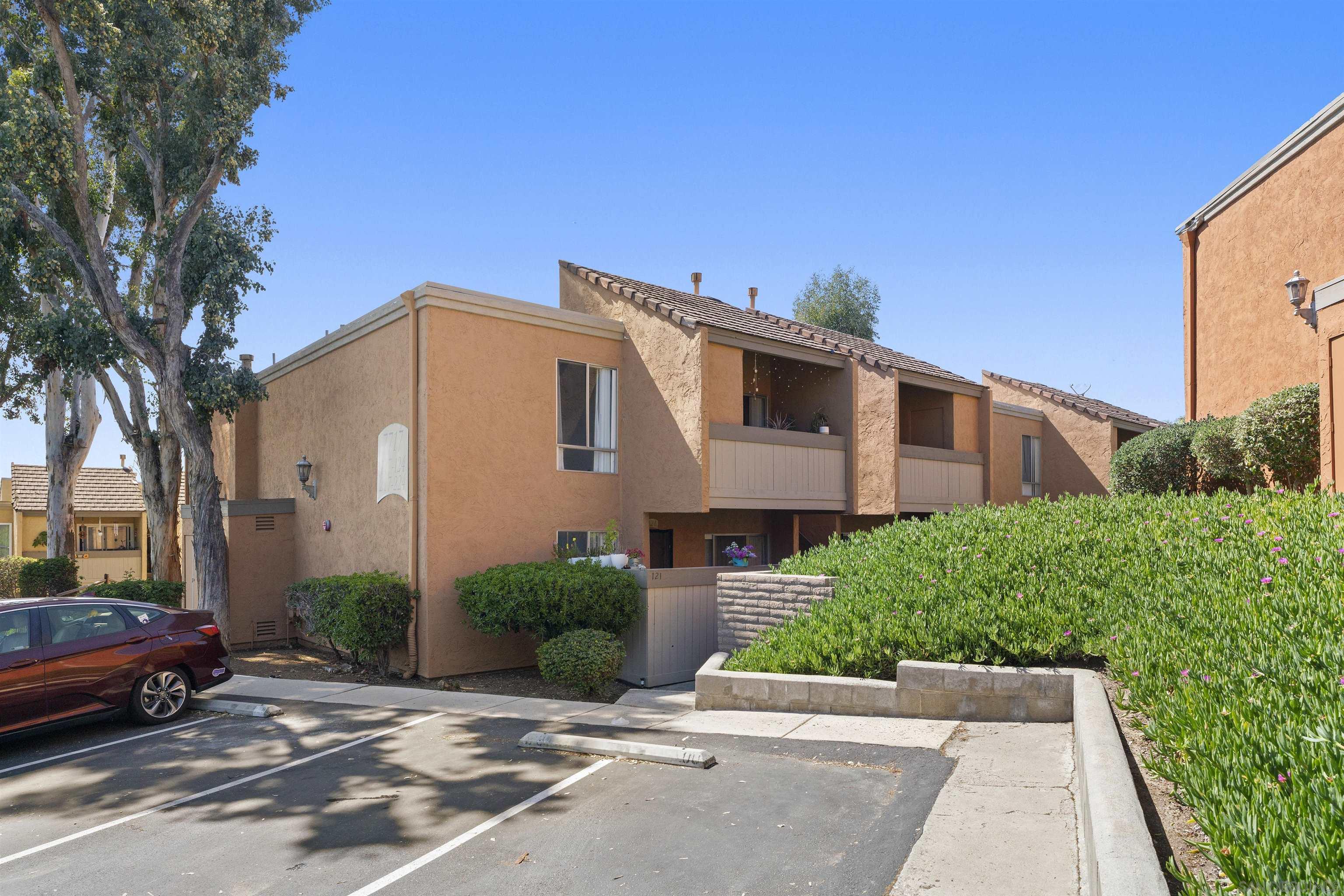 Detail Gallery Image 1 of 1 For 7717  Margerum Ave  #222,  San Diego,  CA 92120 - 1 Beds | 1 Baths