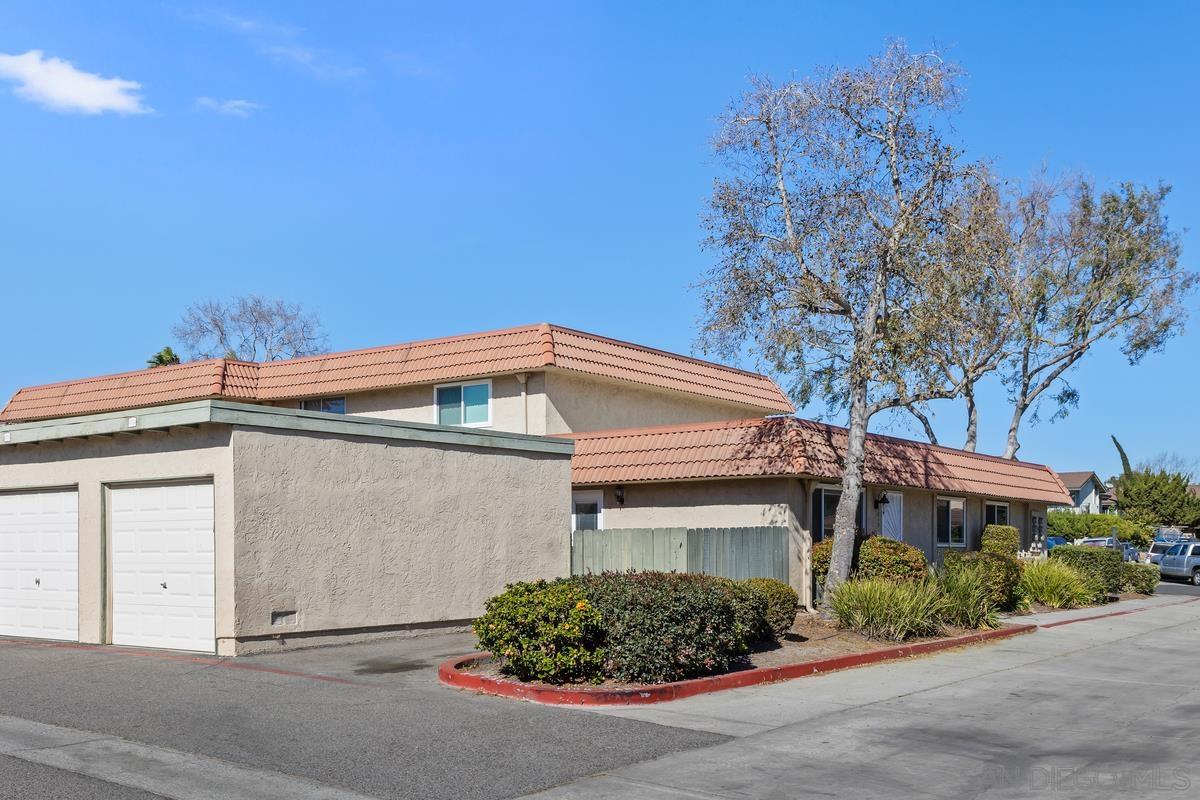 Detail Gallery Image 1 of 1 For 1713  Rue De Valle, San Marcos,  CA 92078 - 3 Beds | 2 Baths