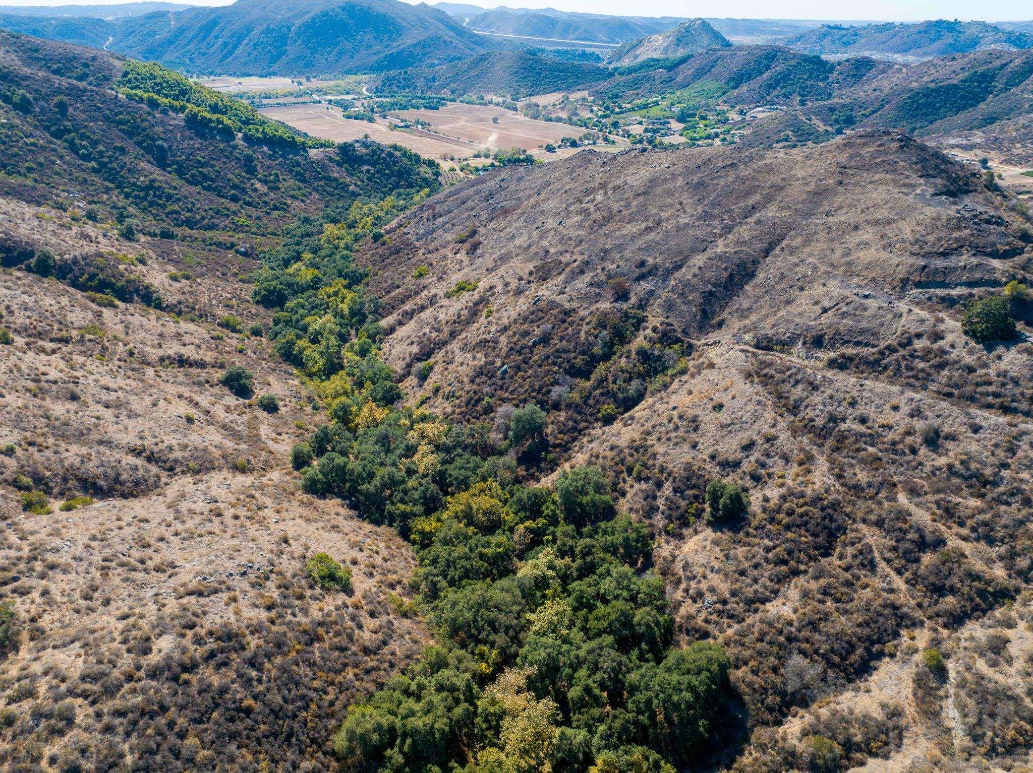 Detail Gallery Image 11 of 18 For , Fallbrook,  CA 92028 - – Beds | – Baths