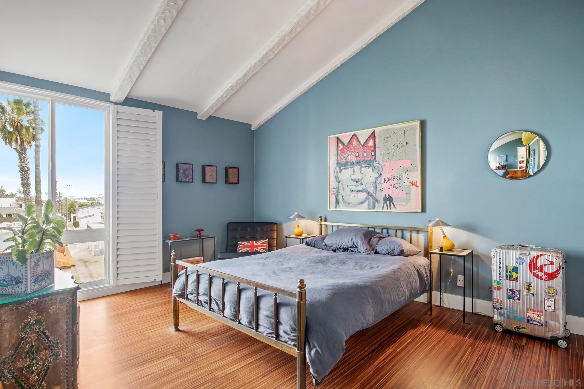 Detail Gallery Image 9 of 17 For 6455  La Jolla Blvd.  308, La Jolla,  CA 92037 - 2 Beds | 2 Baths