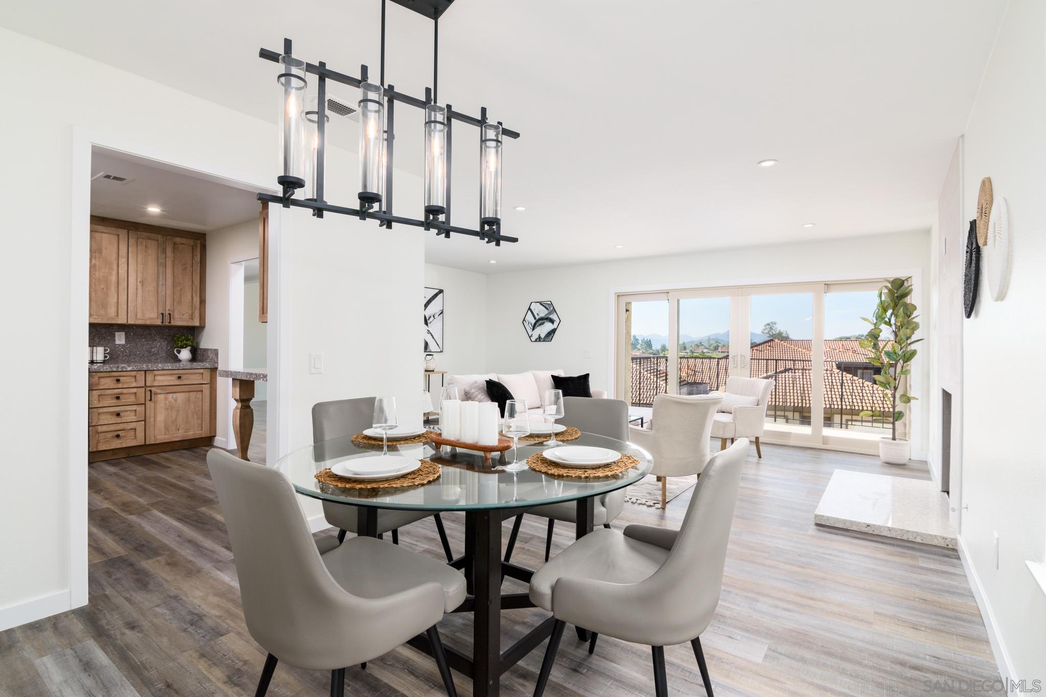 Detail Gallery Image 1 of 1 For 17459  Plaza Dolores, San Diego,  CA 92128 - 3 Beds | 2 Baths