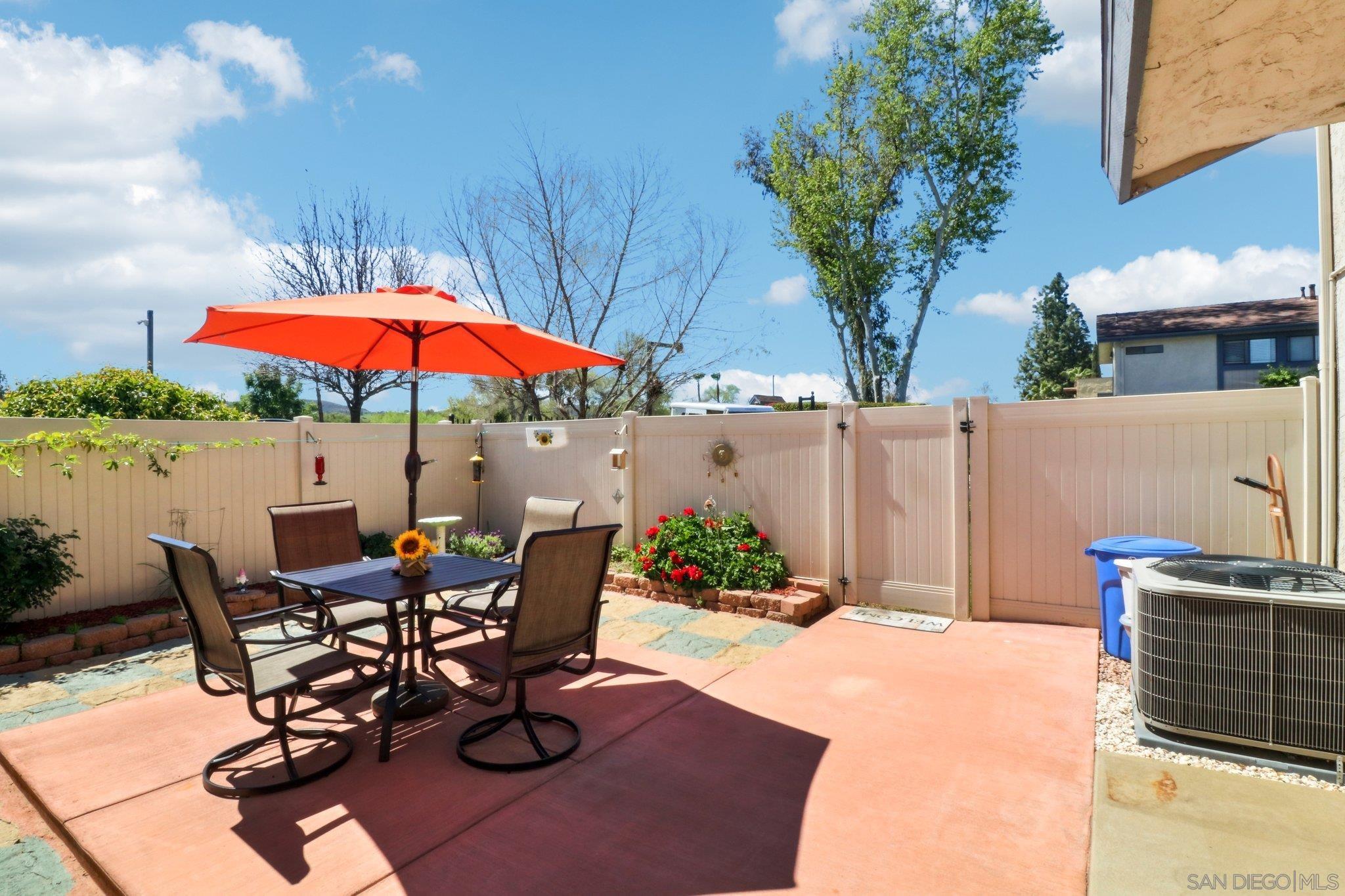 Front Image Thumbnail for SD250022625