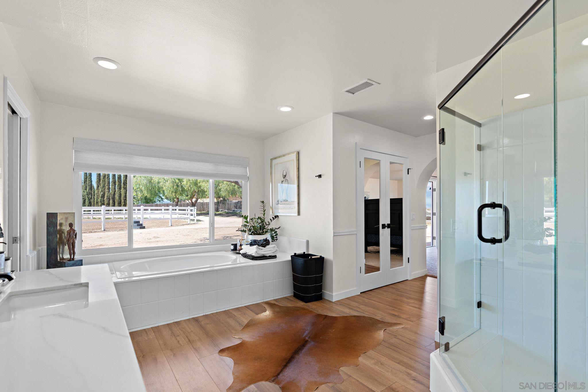 Detail Gallery Image 12 of 24 For 34020  Madera De Playa, Temecula,  CA 92592 - 3 Beds | 3 Baths