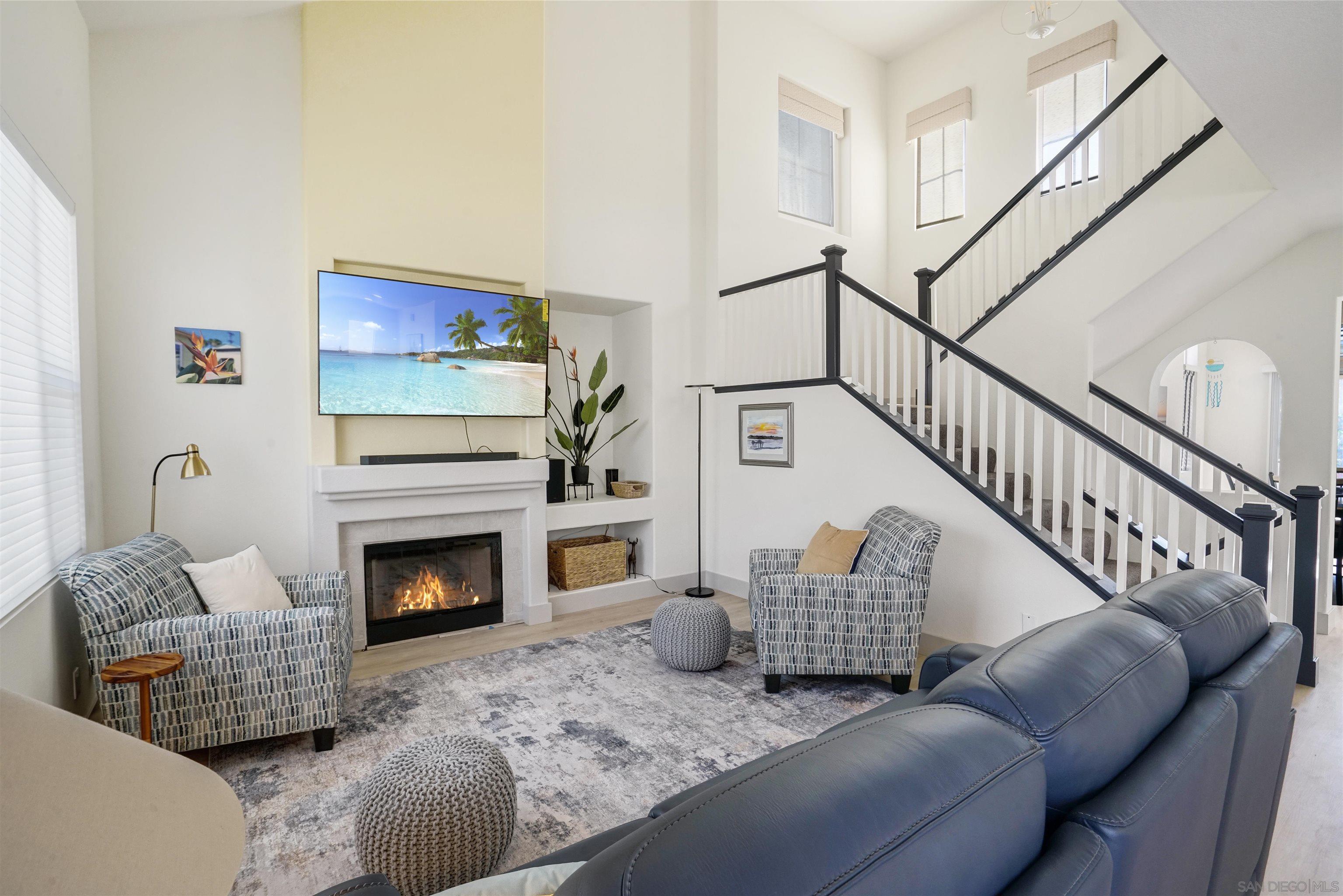 Detail Gallery Image 1 of 1 For 11337  Carmel Creek Rd, San Diego,  CA 92130 - 3 Beds | 2/1 Baths
