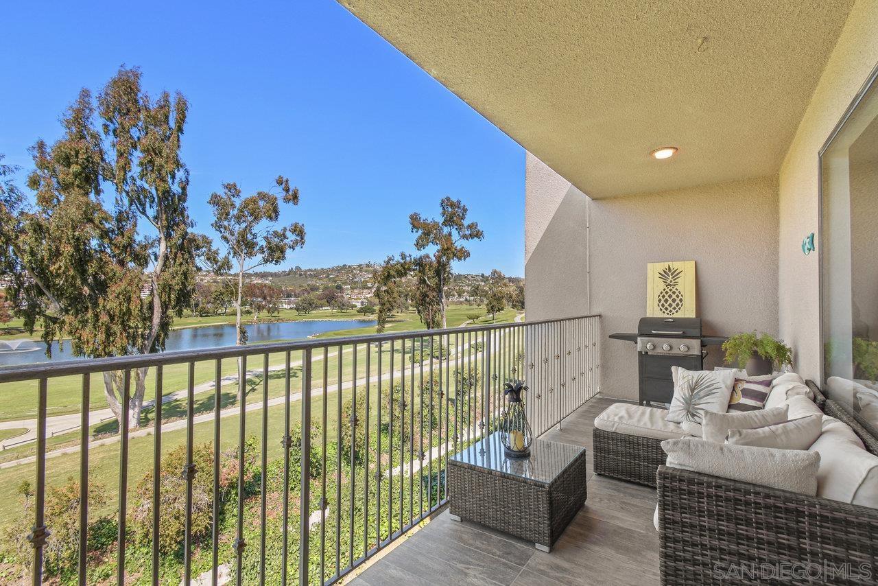Detail Gallery Image 1 of 1 For 2348  La Costa Ave  #313,  Carlsbad,  CA 92009 - 2 Beds | 2 Baths