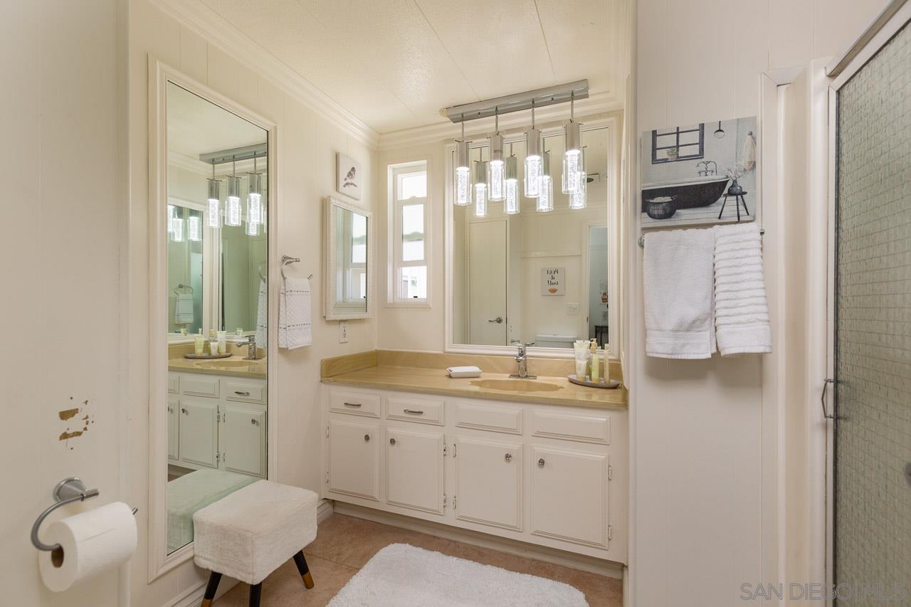 Detail Gallery Image 14 of 20 For 2280 E Valley Parkway E 75, Escondido,  CA 92027 - 2 Beds | 2 Baths