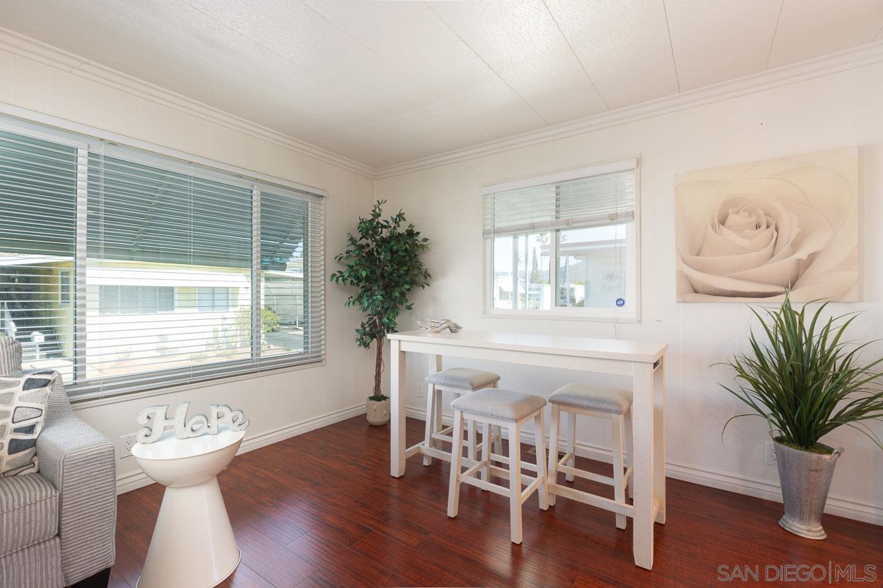 Detail Gallery Image 4 of 20 For 2280 E Valley Parkway E 75, Escondido,  CA 92027 - 2 Beds | 2 Baths