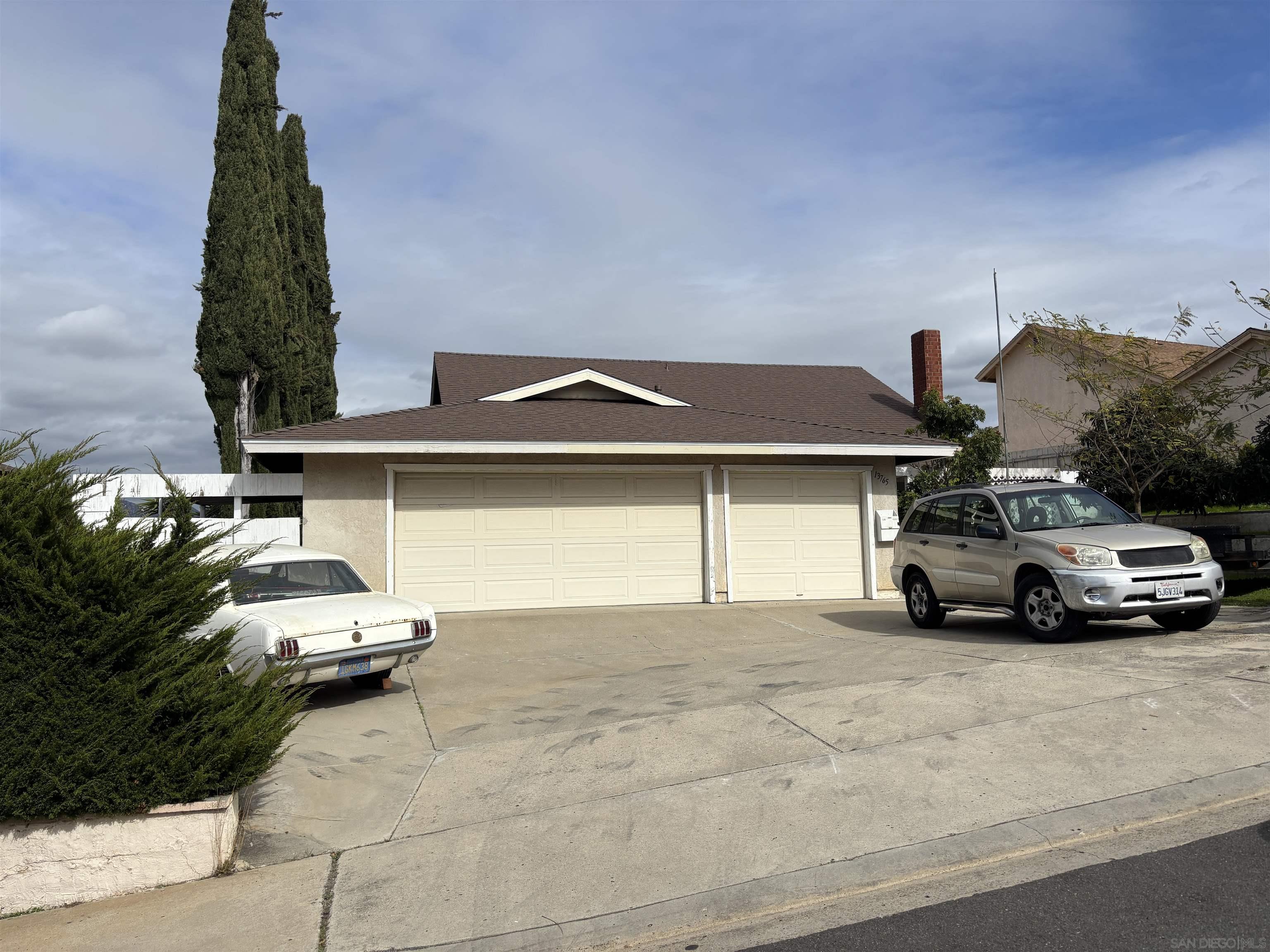 Detail Gallery Image 1 of 1 For 13765  Celestial Rd, Poway,  CA 92064 - 4 Beds | 2 Baths