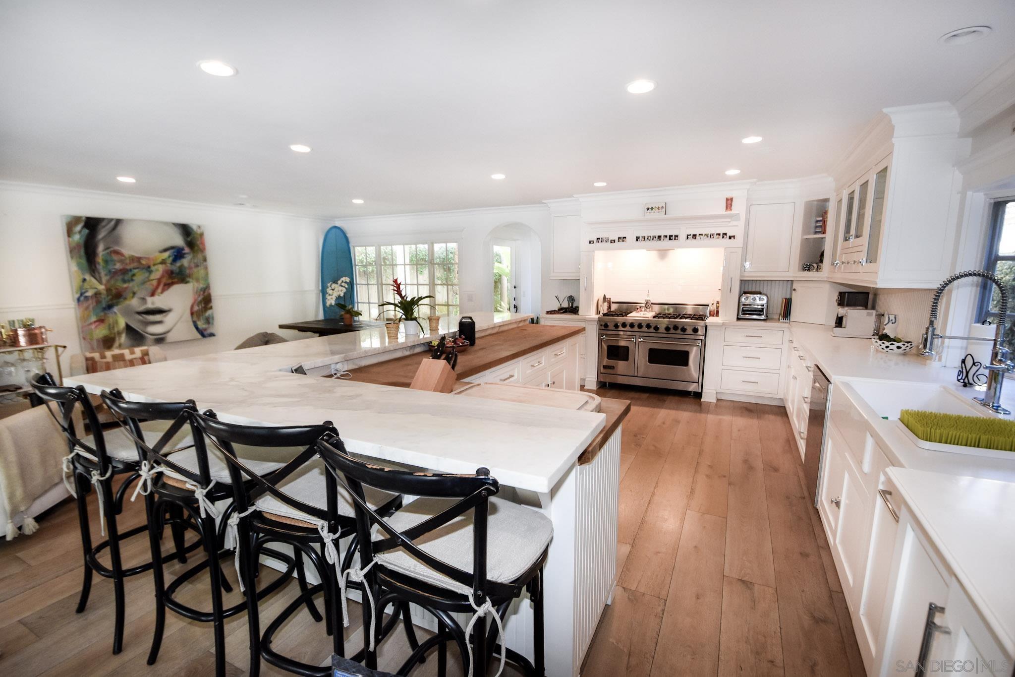 Detail Gallery Image 5 of 24 For 667  Margarita Avenue, Coronado,  CA 92118 - 4 Beds | 3/1 Baths