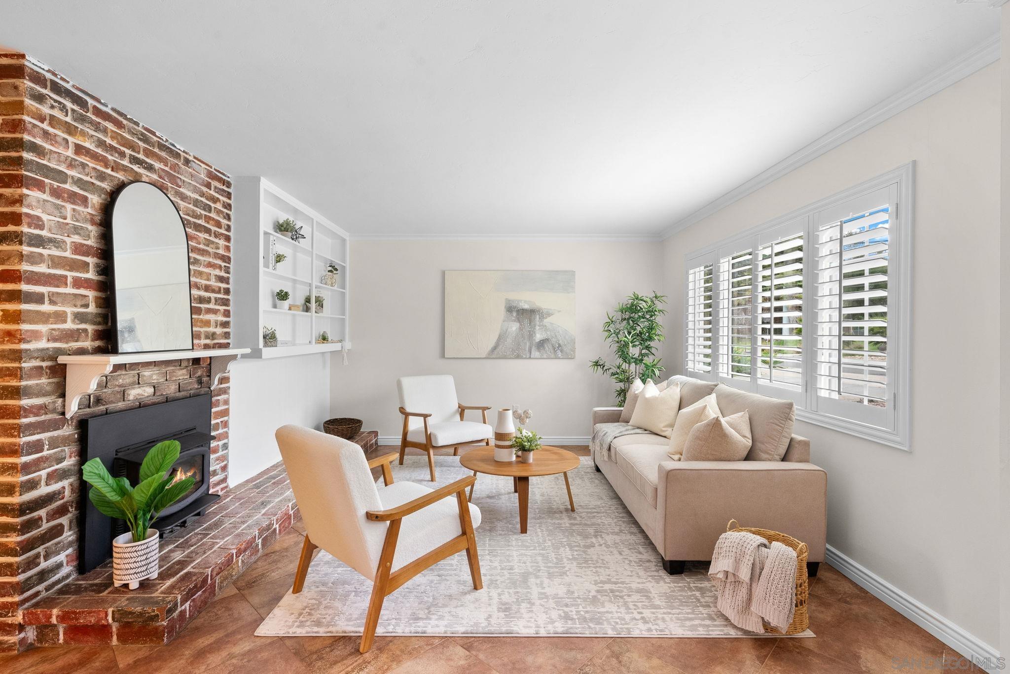 Detail Gallery Image 1 of 1 For 8965  Lake Angela, La Mesa,  CA 91942 - 3 Beds | 2 Baths