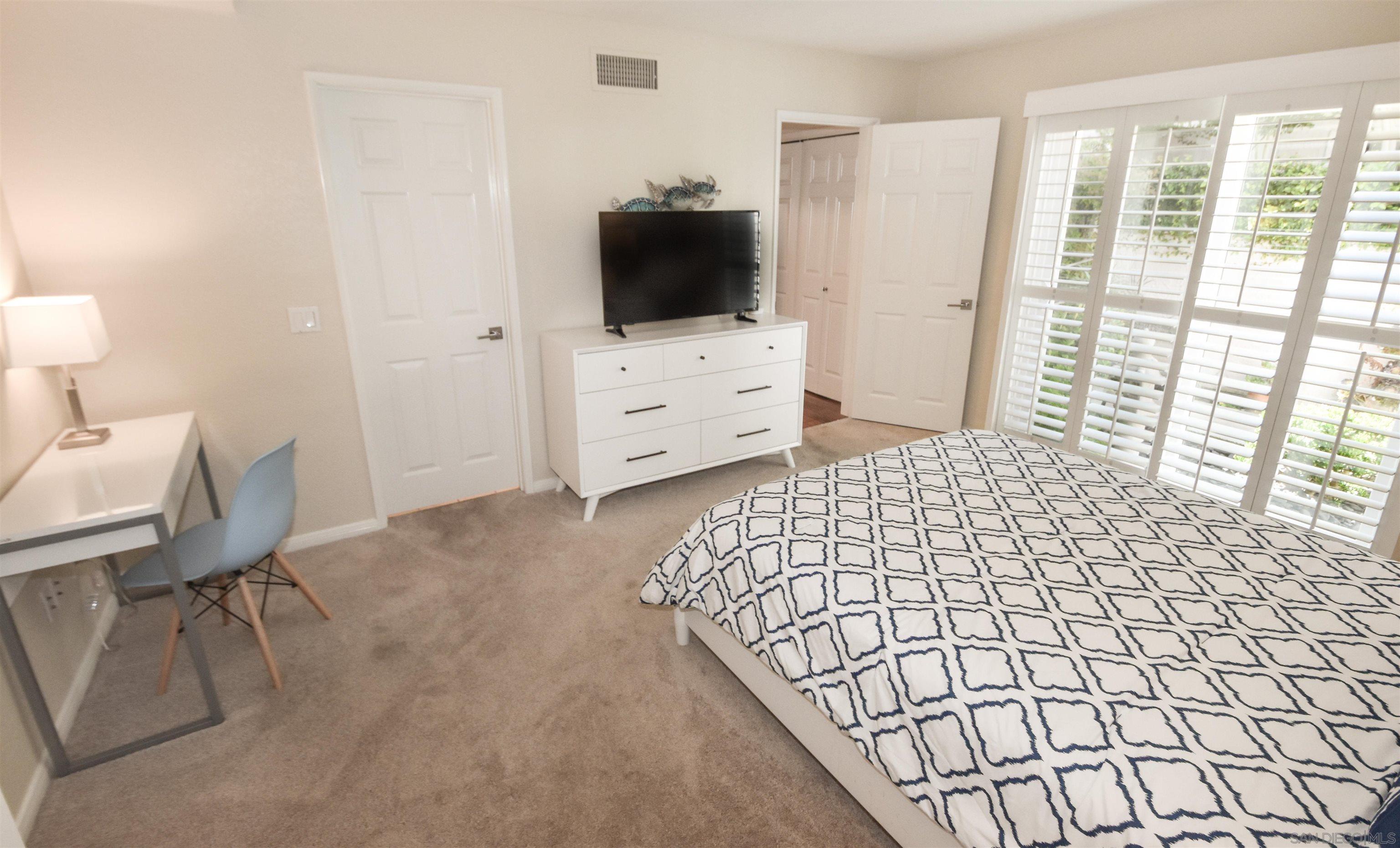 Detail Gallery Image 17 of 38 For 15  Aruba Bnd, Coronado,  CA 92118 - 3 Beds | 3 Baths